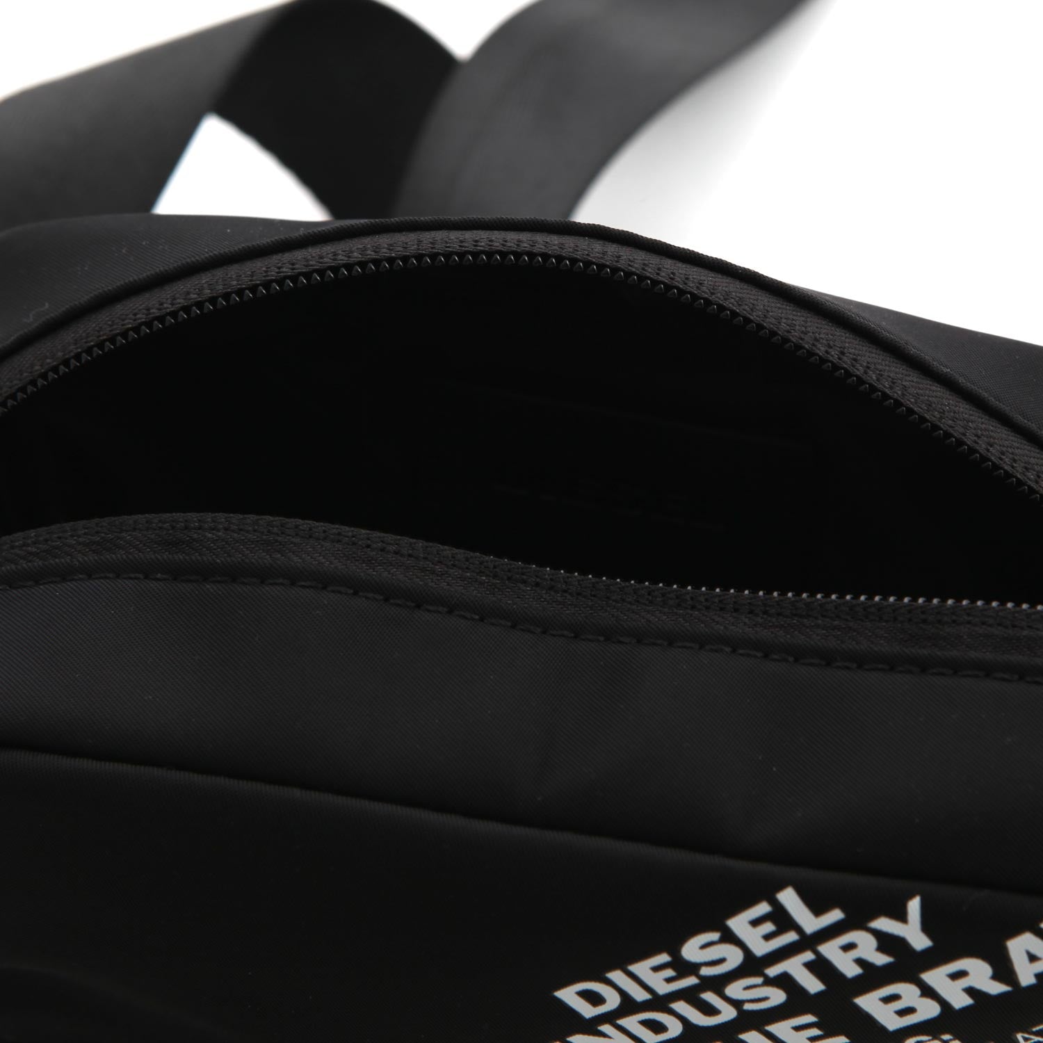 MARSUPIO NERO UNISEX CON LOGO - annameglio.com abbigliamento moda