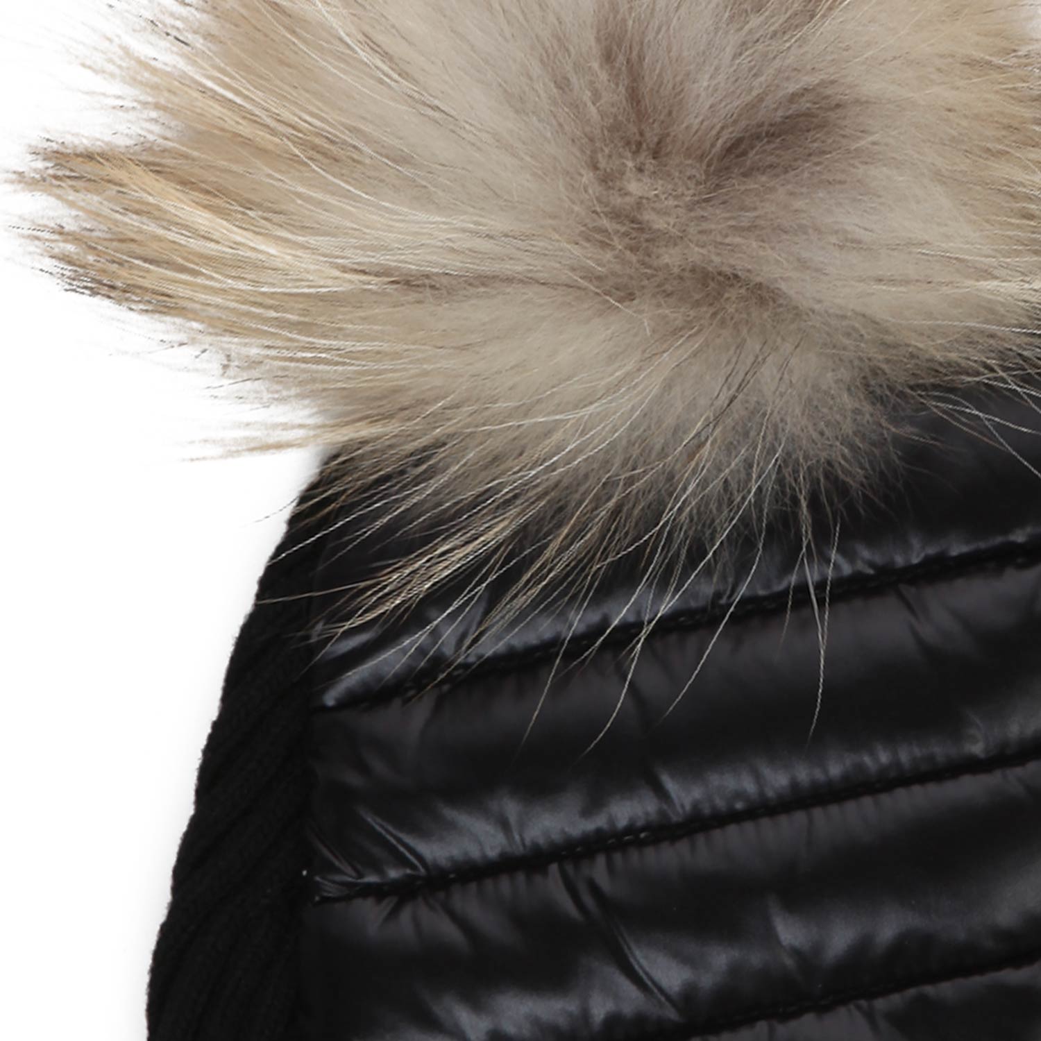 BERRETTO NERO CON POMPON GIRL - annameglio.com abbigliamento moda