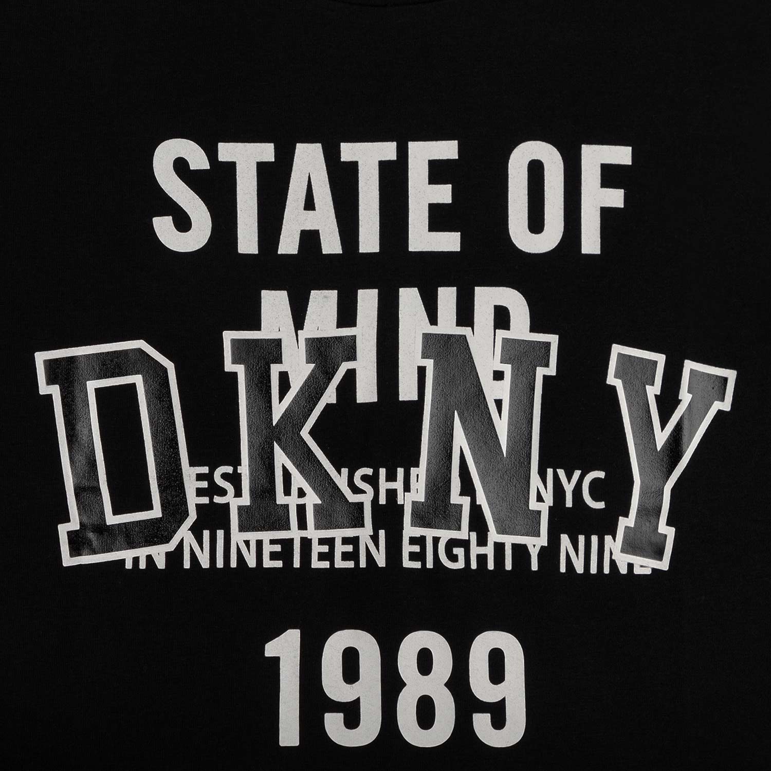 T-SHIRT NERA CON LETTERING BAMBINA E TEEN - annameglio.com abbigliamento moda