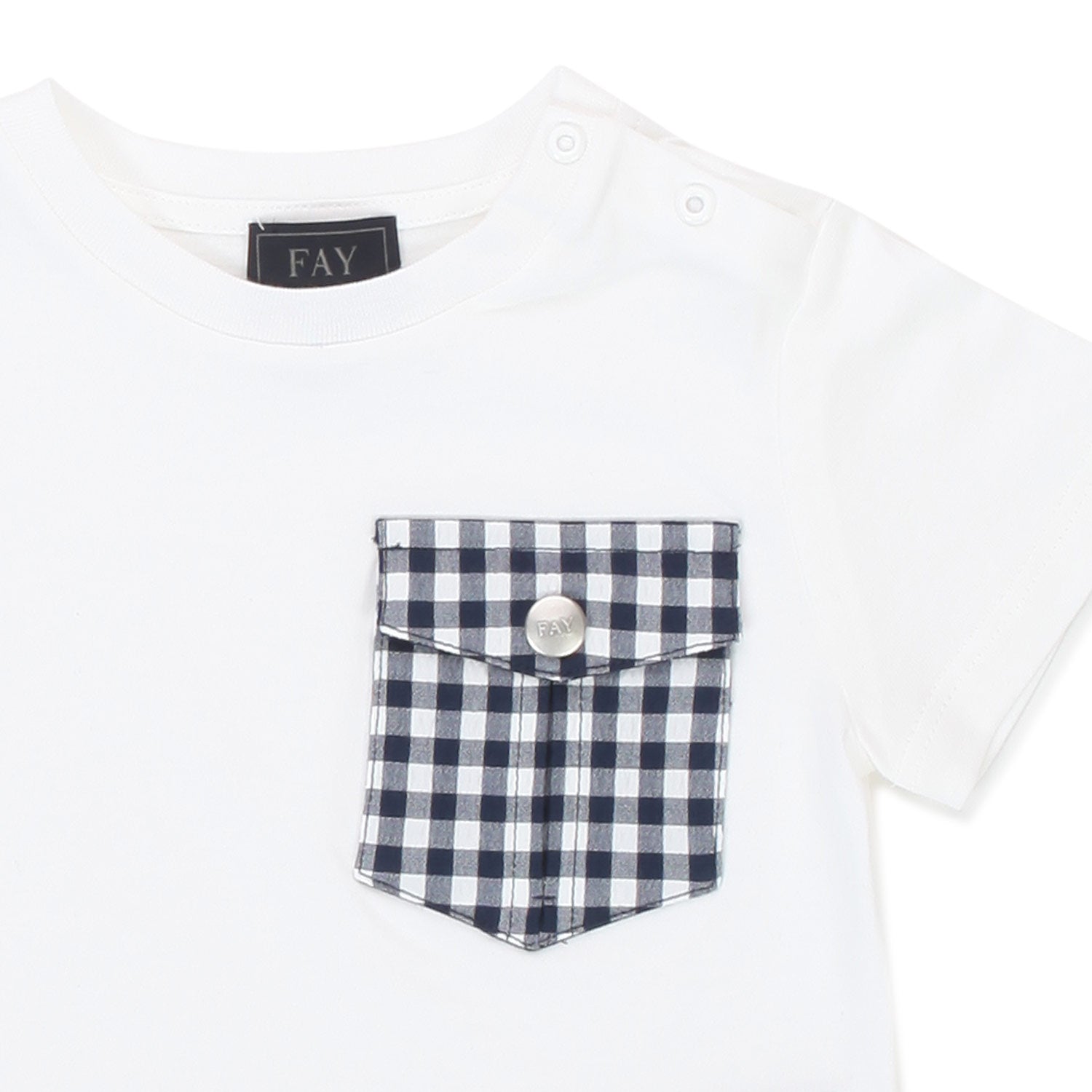 T-SHIRT BIANCA CON TASCHINO BAMBINO E BEBÈ - annameglio.com abbigliamento moda