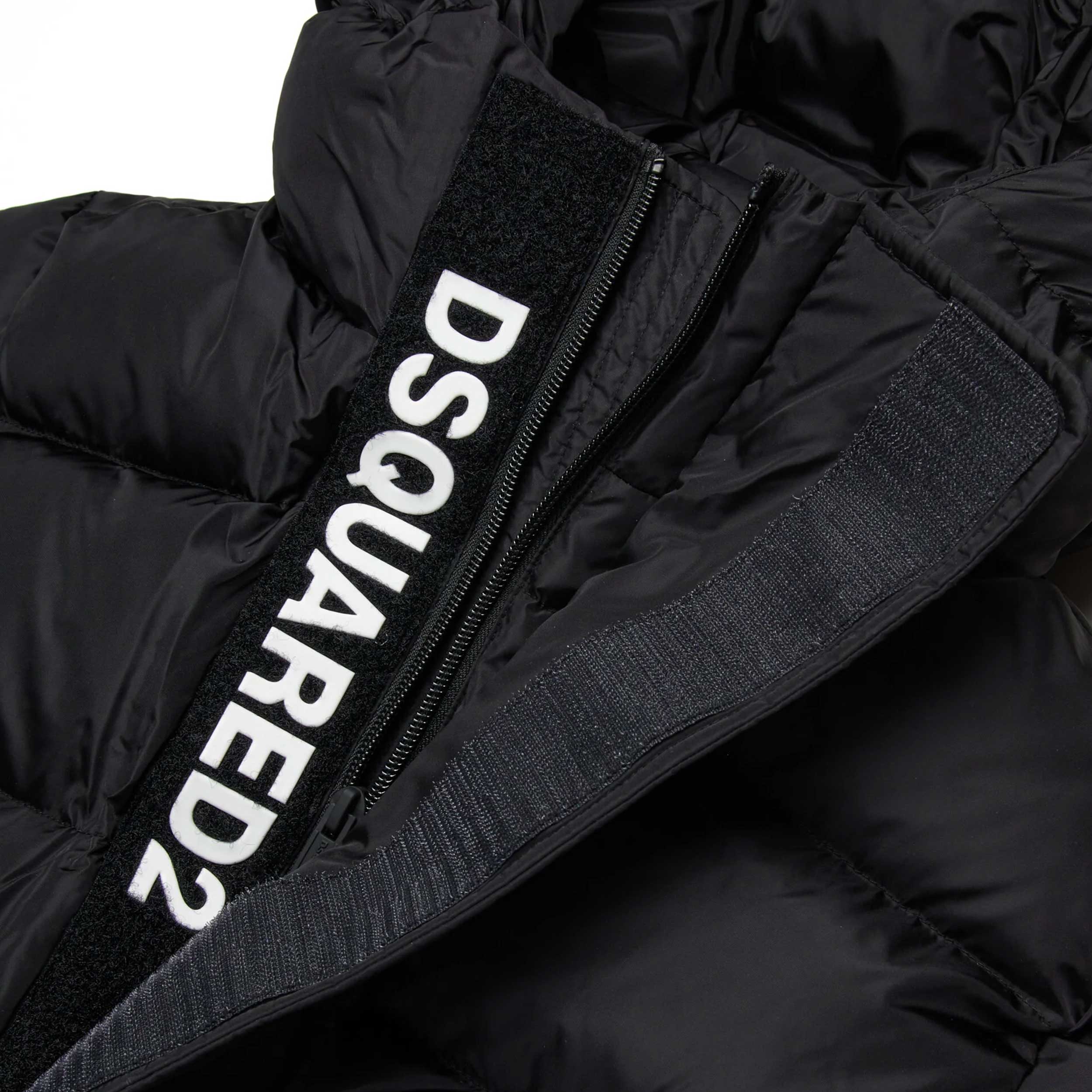 GIUBBOTTO UNISEX NERO CON LOGHI BIANCHI - annameglio.com abbigliamento moda