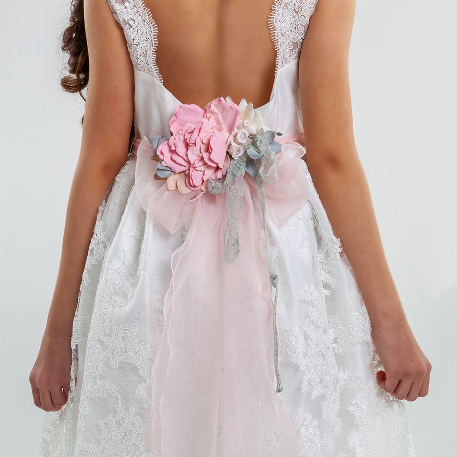 ABITO BIANCO LATTE IN TULLE RICAMATO E PIZZO - annameglio.com abbigliamento moda