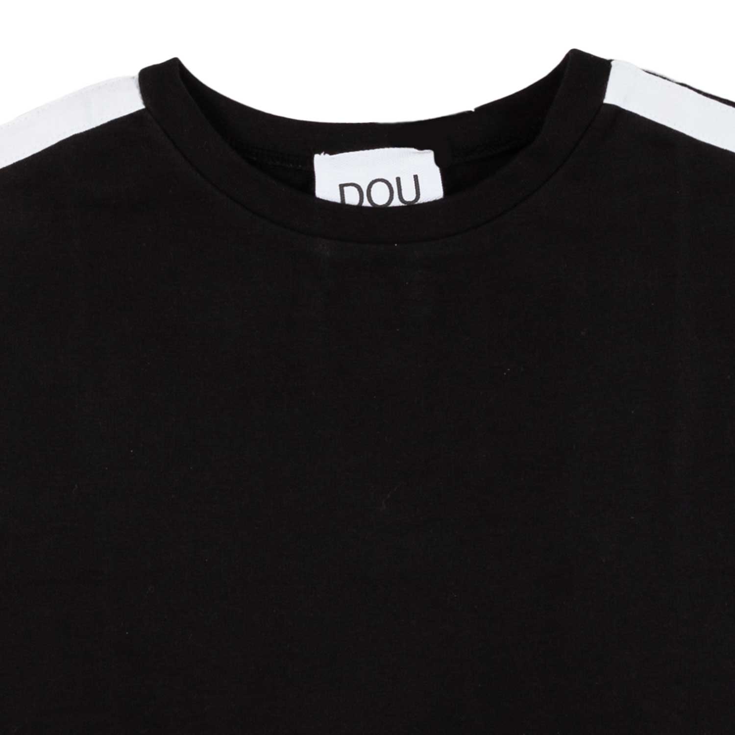 T-SHIRT CROPPED NERA CON STRISCE BIANCHE - annameglio.com abbigliamento moda