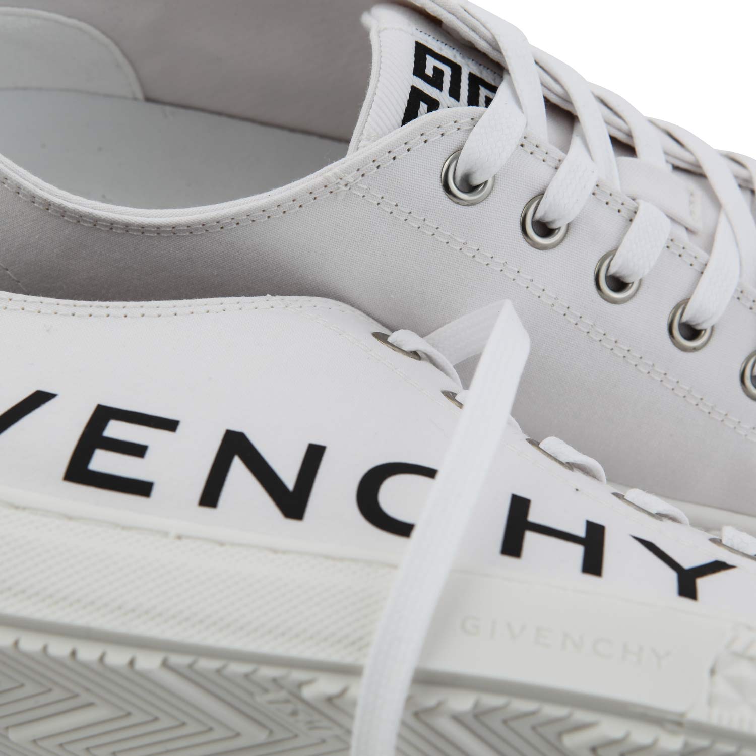 SNEAKER UNISEX BIANCA IN CANVAS CON LOGHI NERI - annameglio.com abbigliamento moda