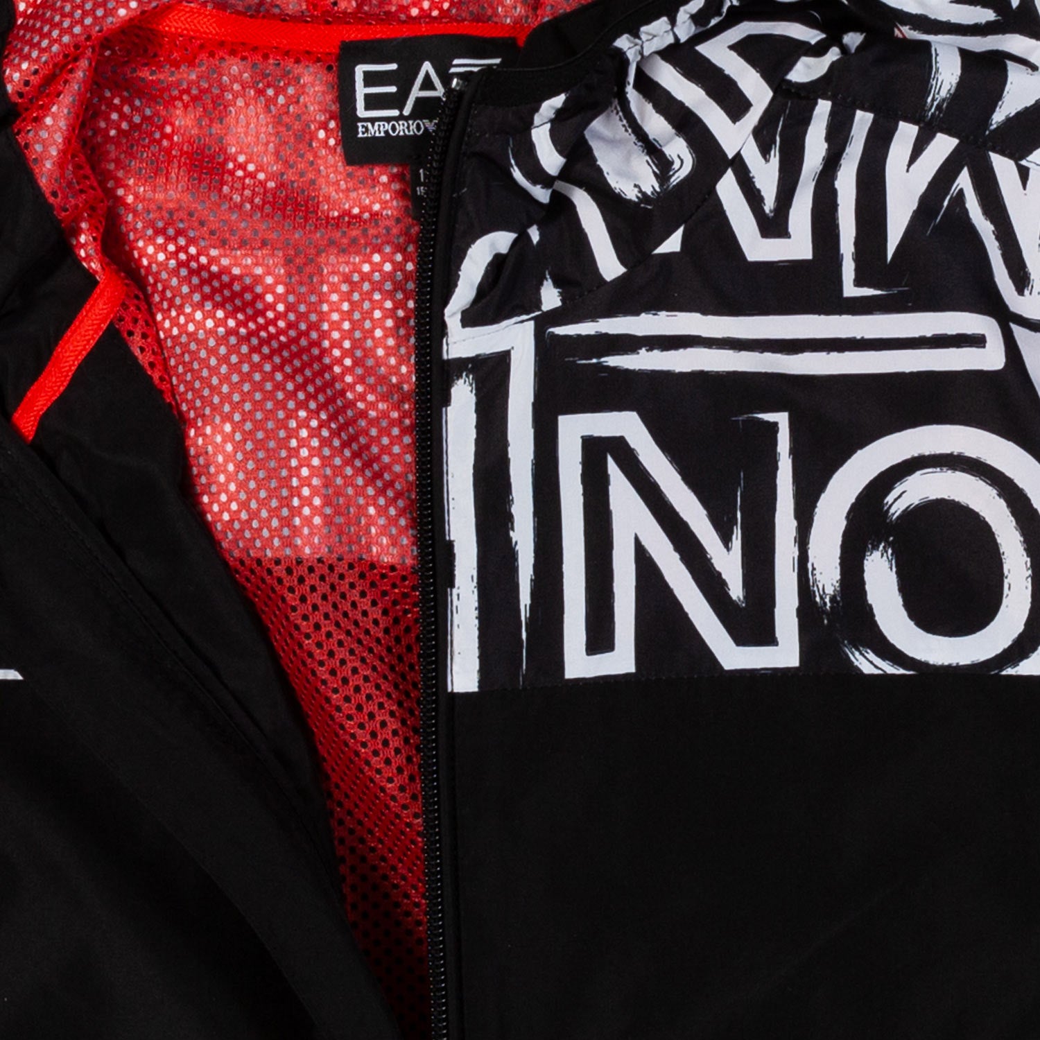 GIACCA HOODIE NERA CON LOGHI EA7 BIANCHI E ROSSI - annameglio.com abbigliamento moda