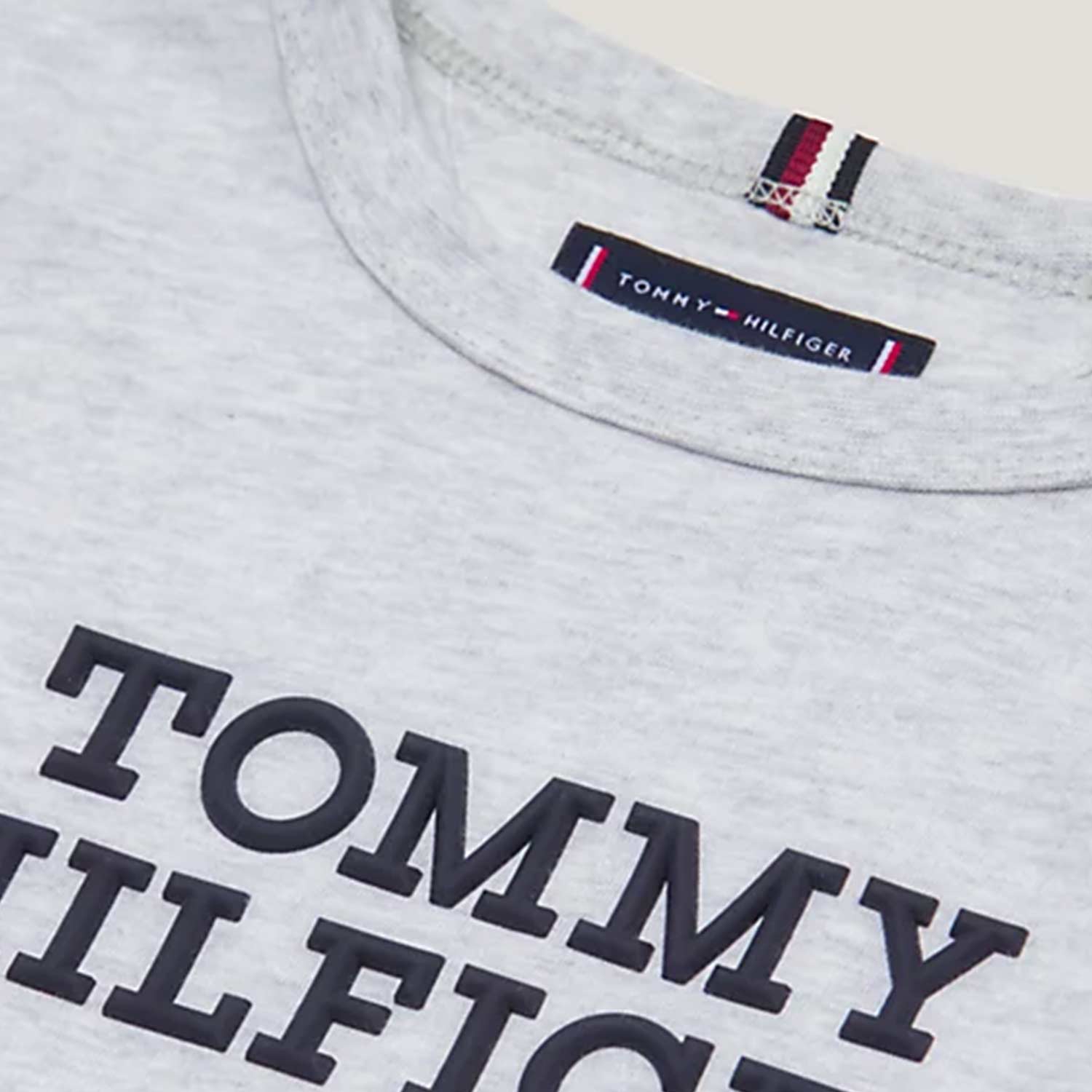 T-shirt GRIGIA con logo in rilievo - annameglio.com abbigliamento moda