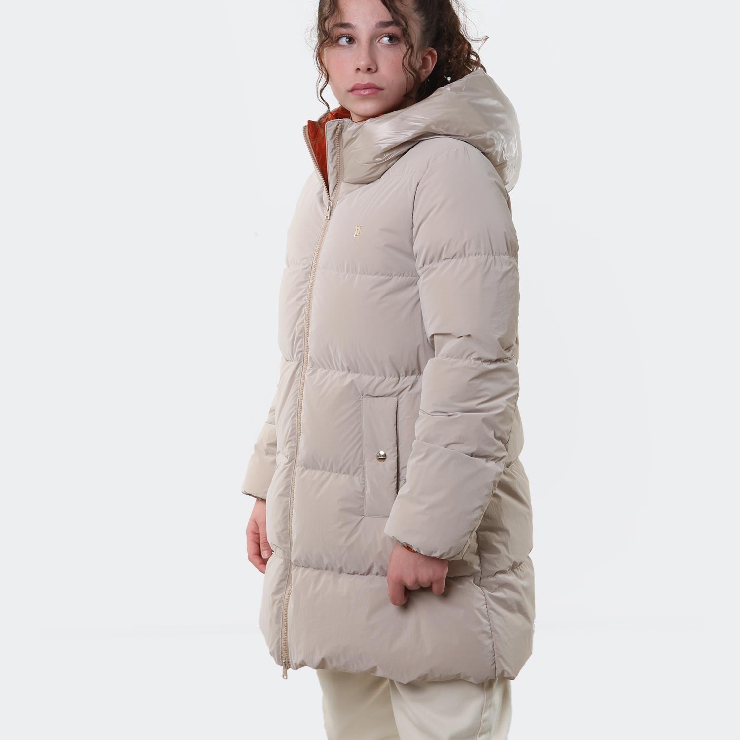 Piumino lungo Herno beige chiaro e arancione - annameglio.com abbigliamento moda