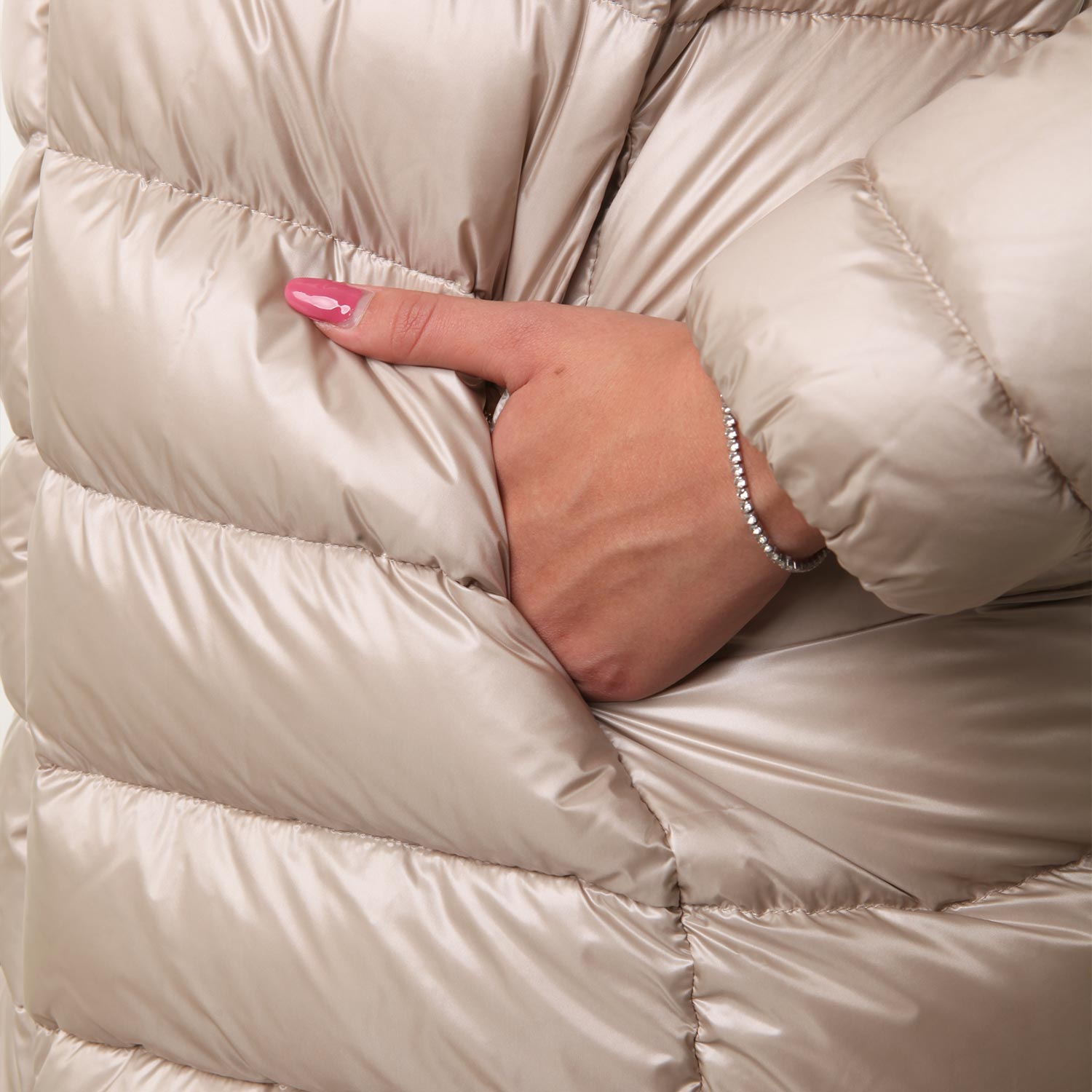 Piumino lungo Herno beige chantilly Ragazza - annameglio.com abbigliamento moda