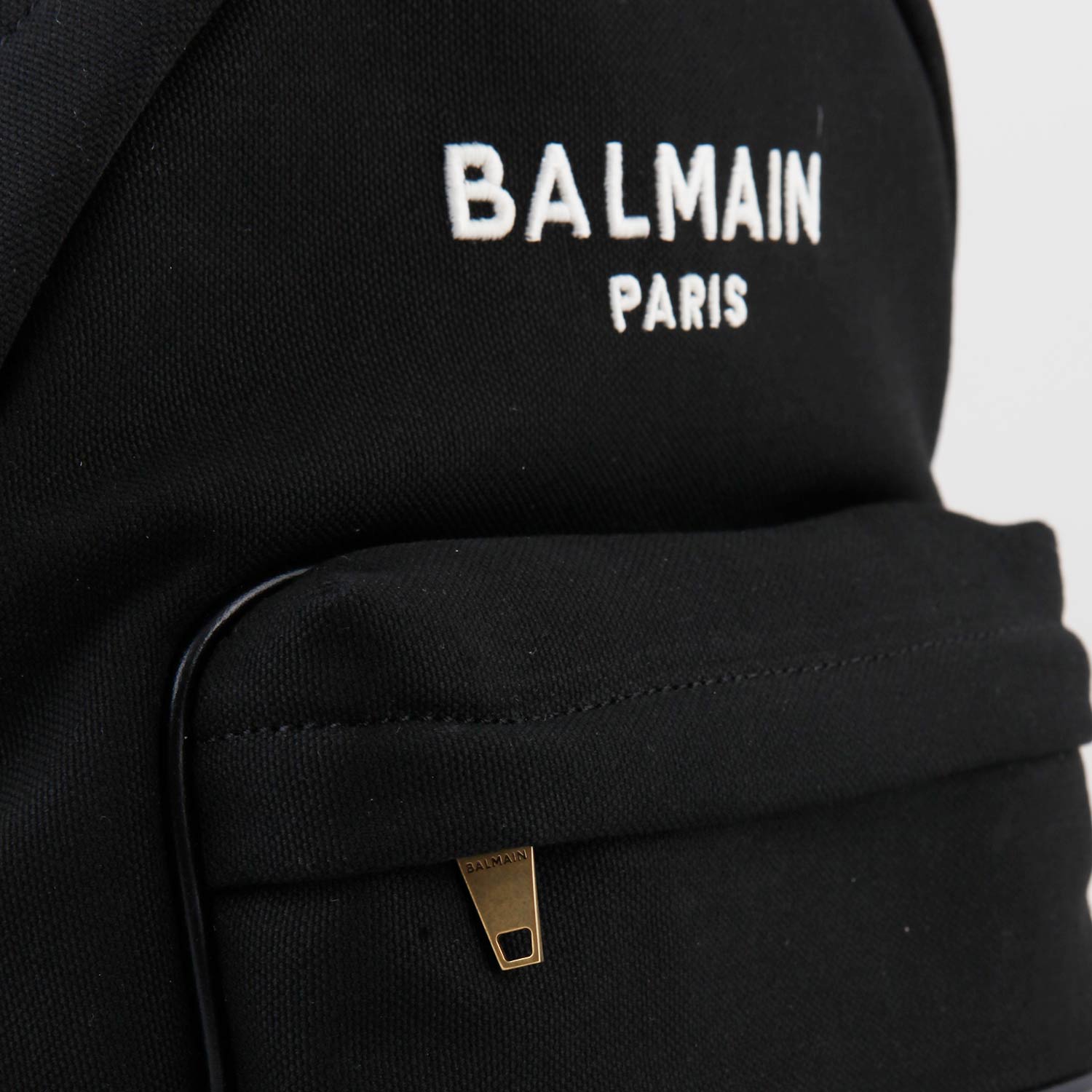 Zaino nero con logo in contrasto - annameglio.com abbigliamento moda