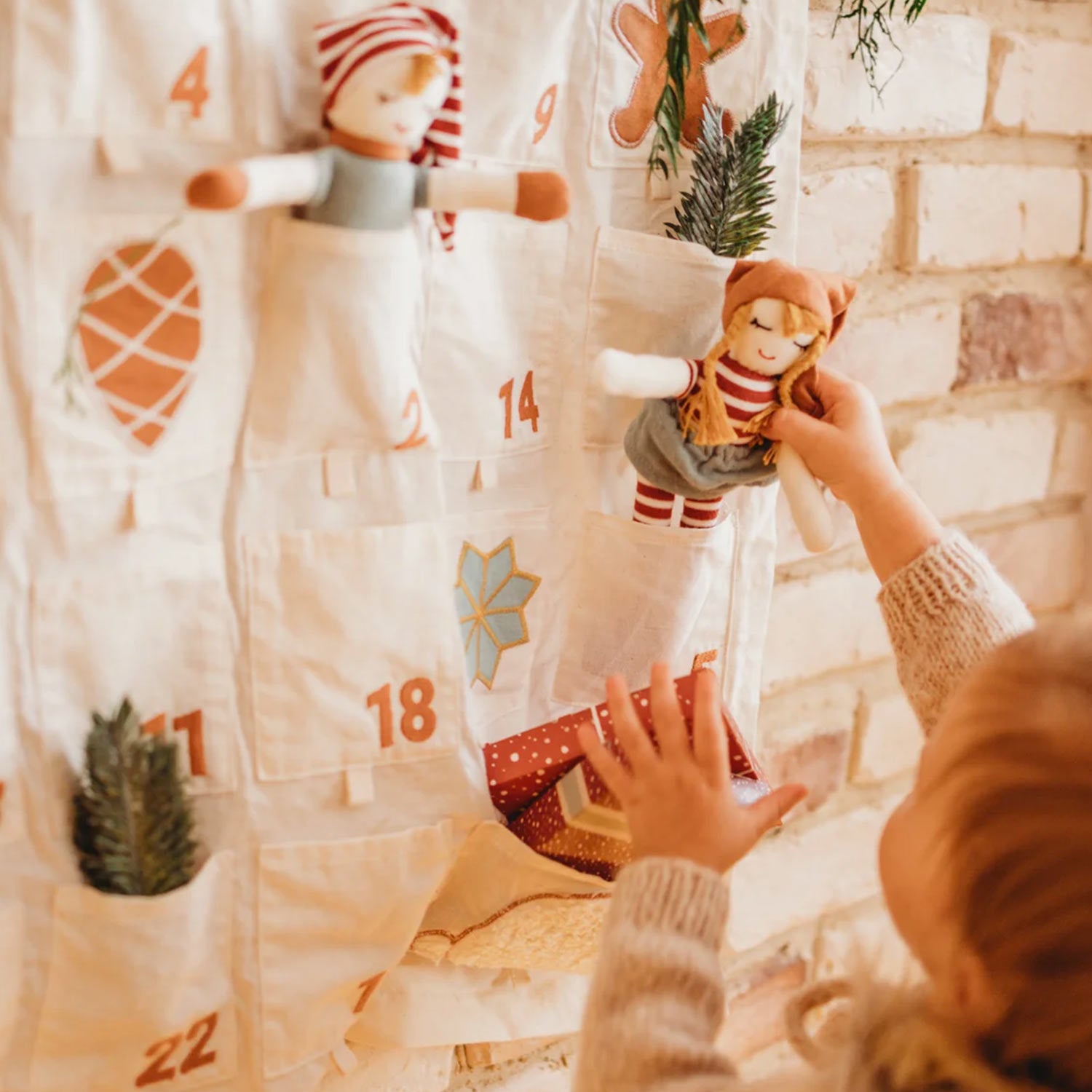 Grande calendario dell'Avvento con orso polare - annameglio.com abbigliamento moda