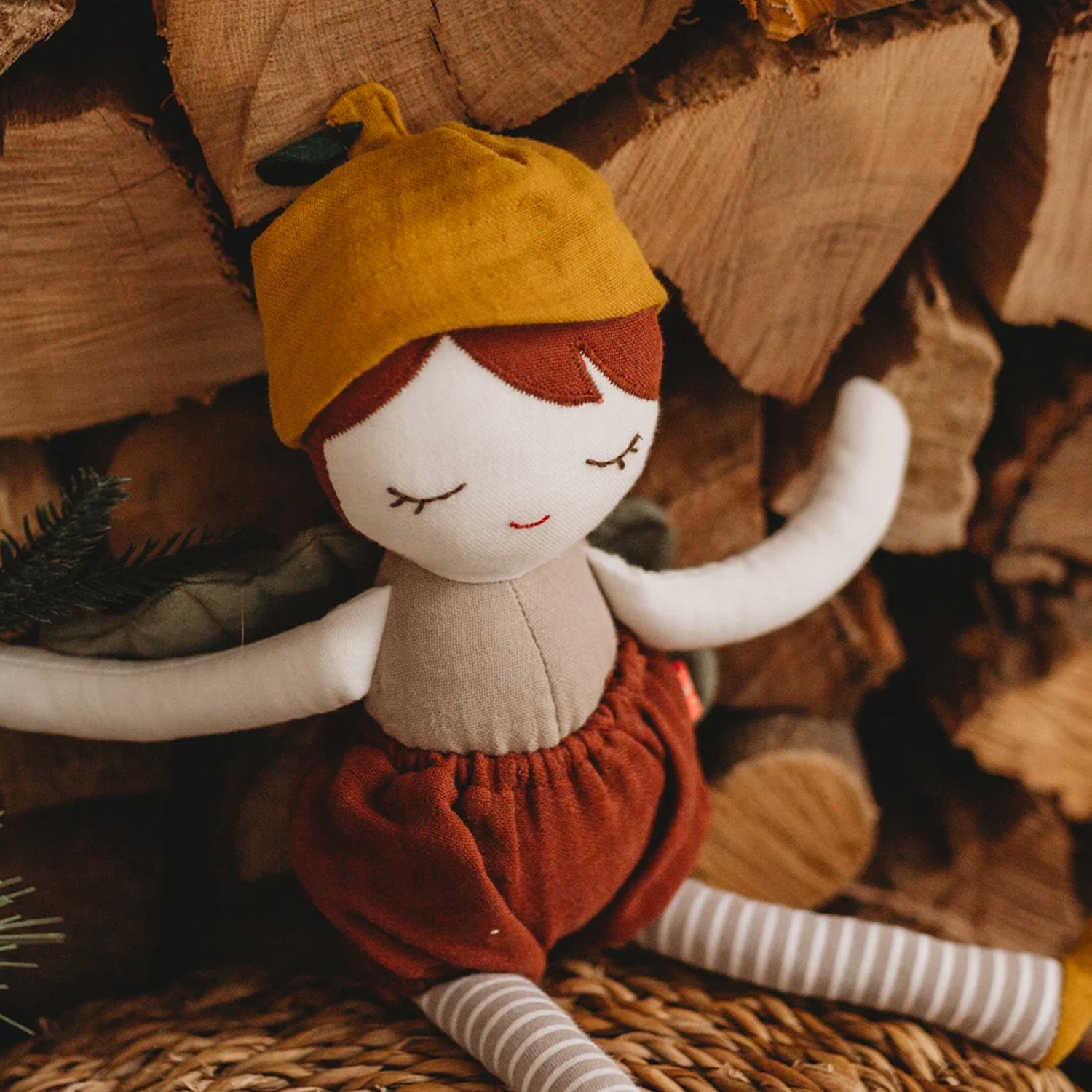 Bambola elfo - annameglio.com abbigliamento moda