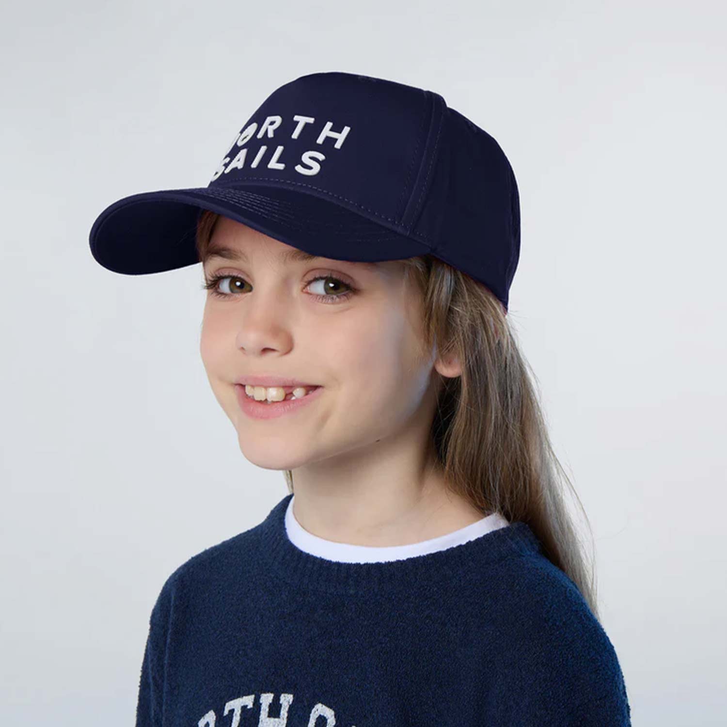 Cappello Blu Navy con logo a contrasto - annameglio.com abbigliamento moda