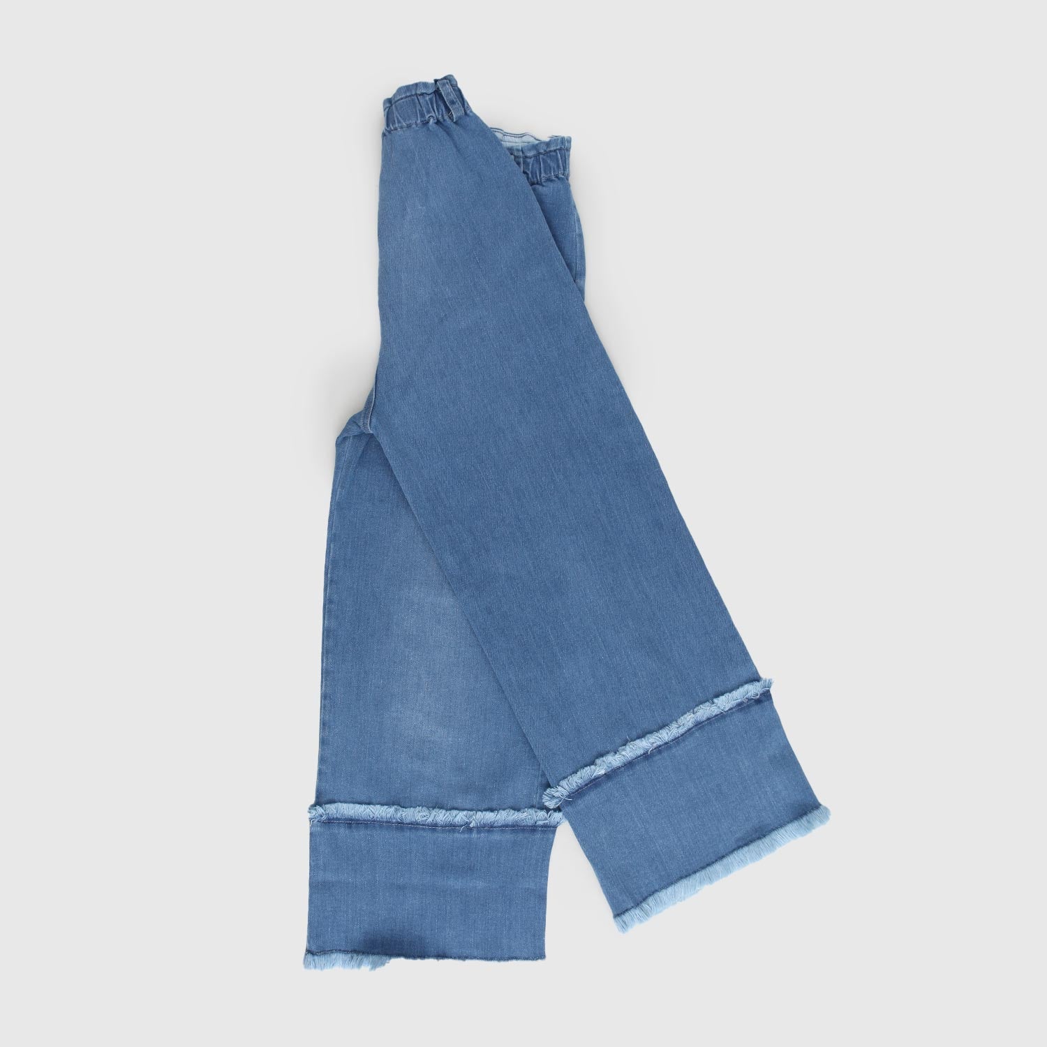 Jeans ampio e sfrangiato per bambina - annameglio.com abbigliamento moda