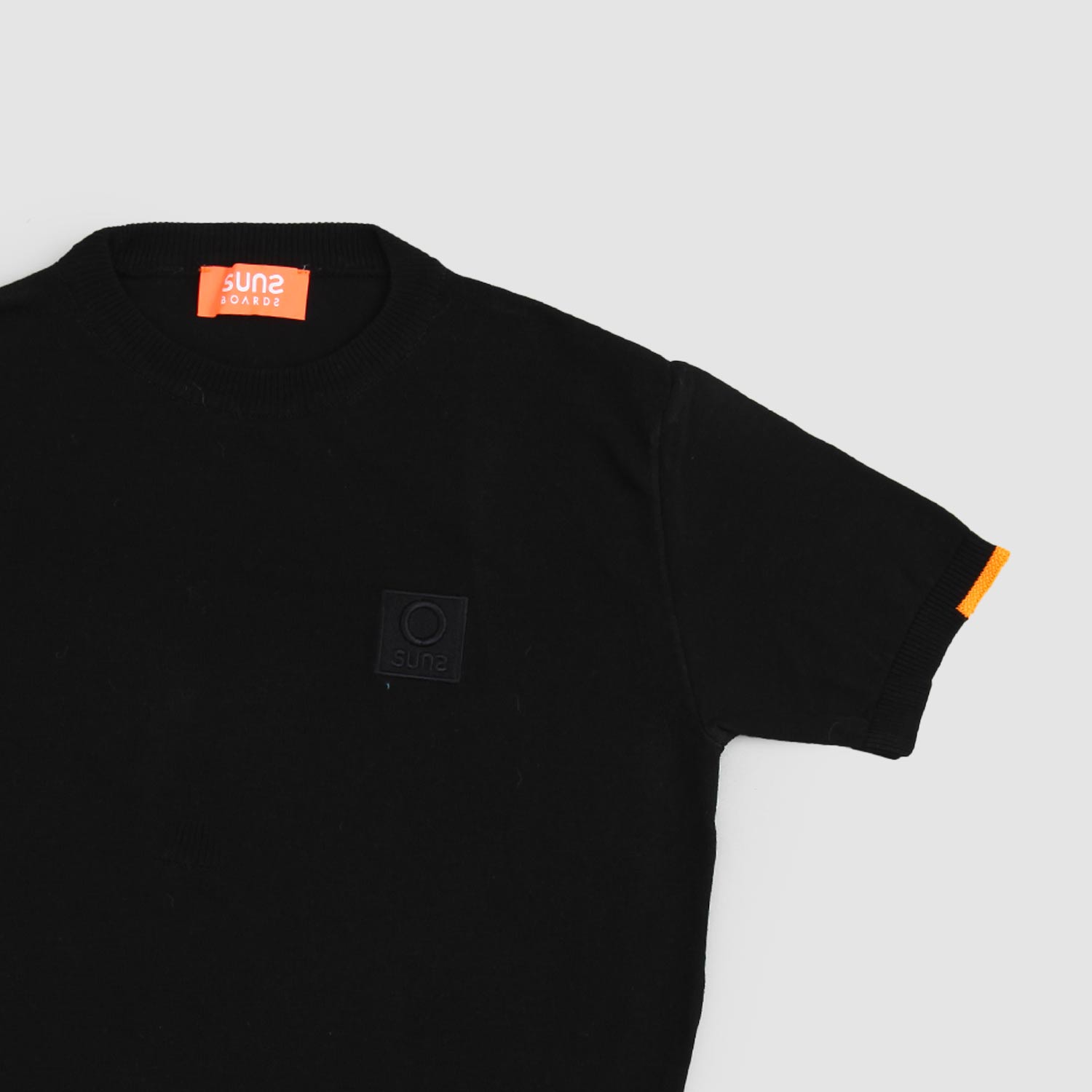 maglia nera patch logo ragazzo - annameglio.com abbigliamento moda