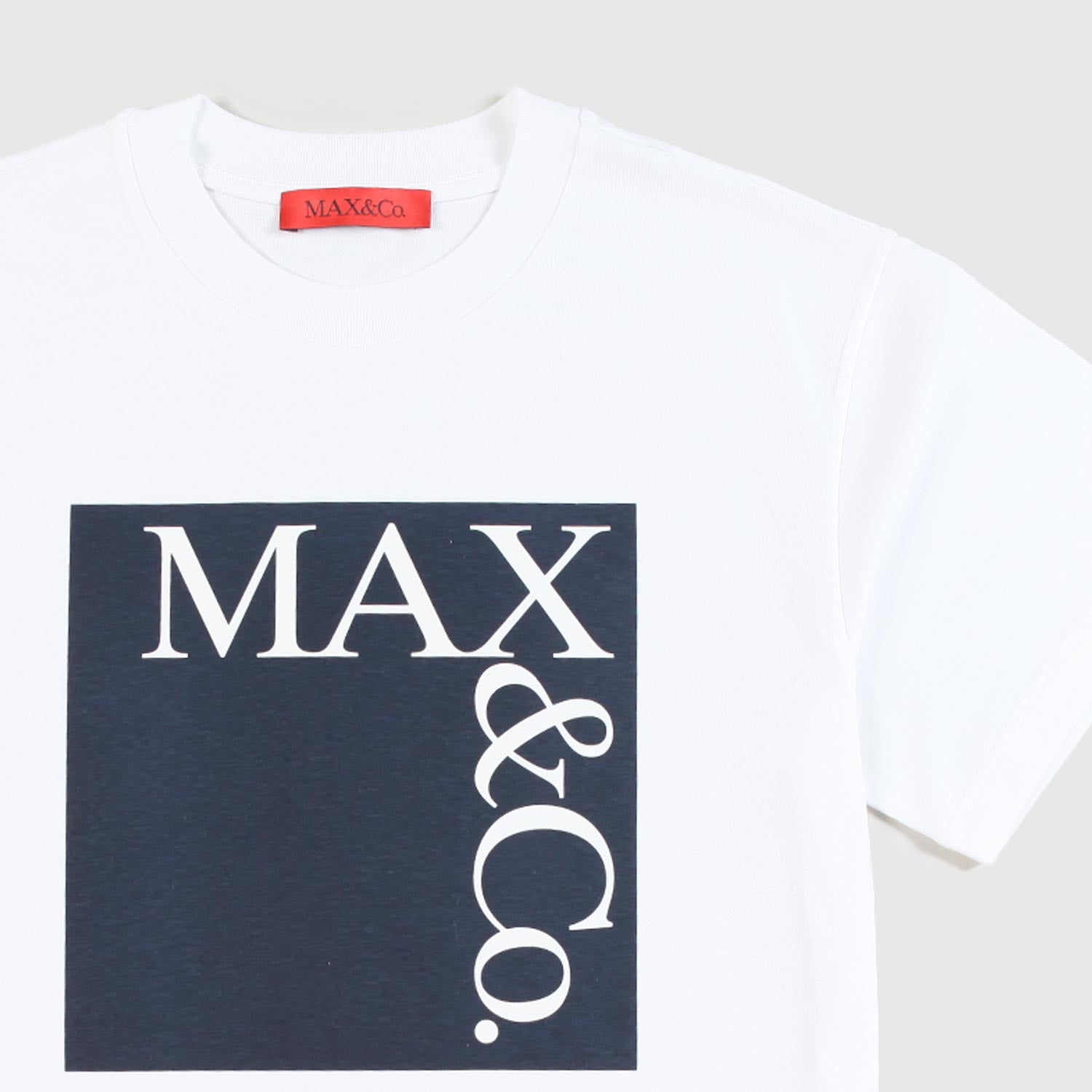 t-shirt bianca con stampa - annameglio.com abbigliamento moda