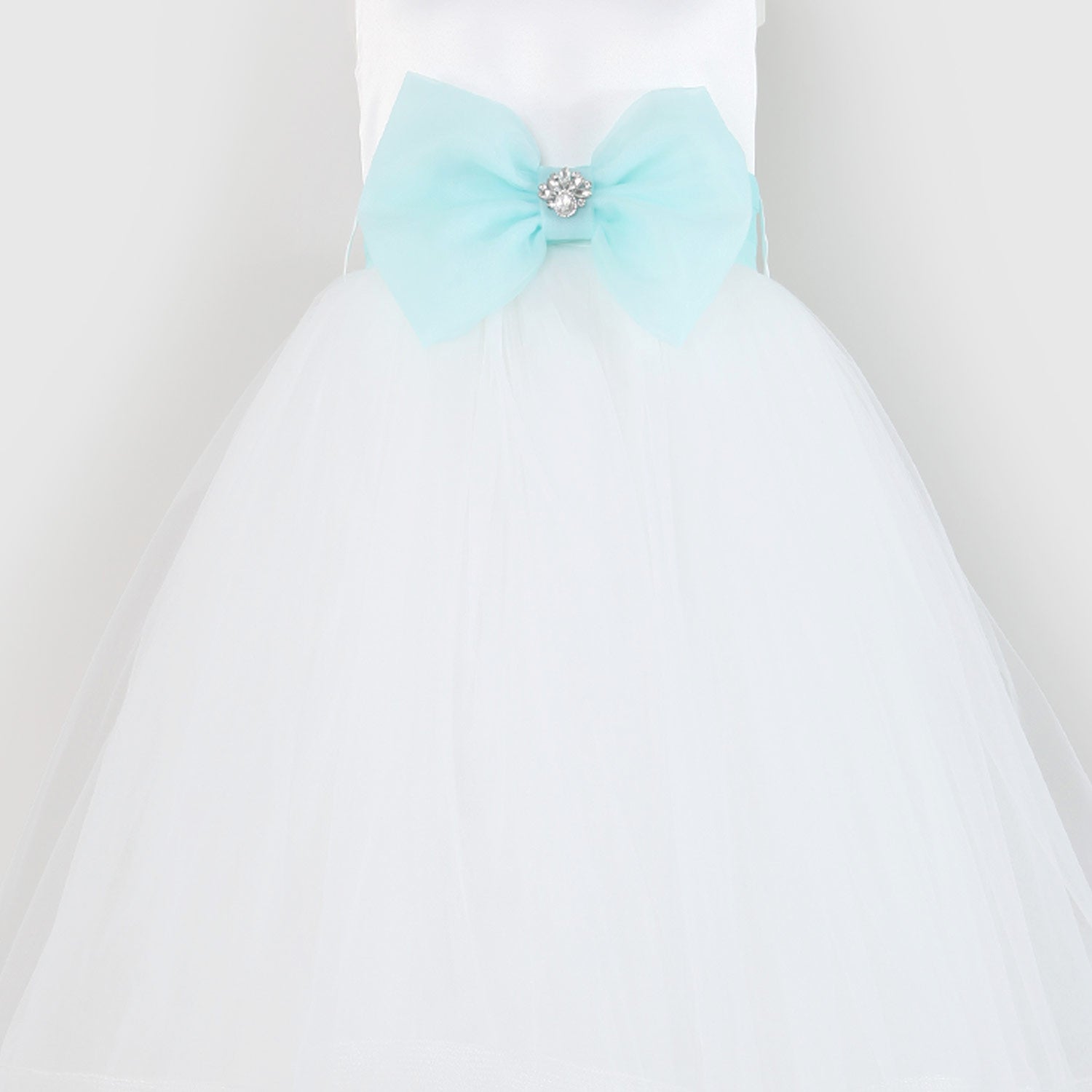 abito bianco con fiocco acquamarina - annameglio.com abbigliamento moda