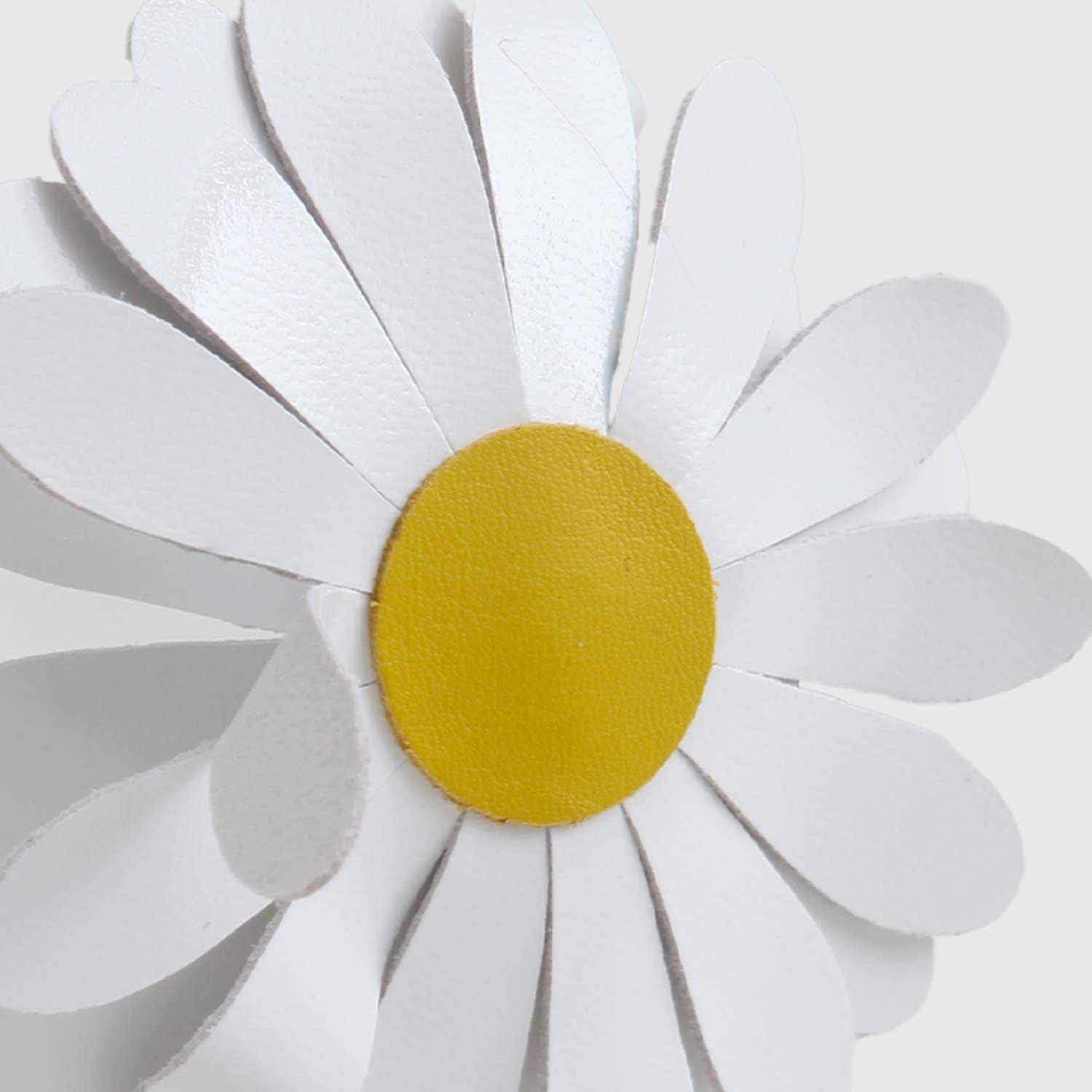 Cerchietto bianco con margherita in ecopelle - annameglio.com abbigliamento moda