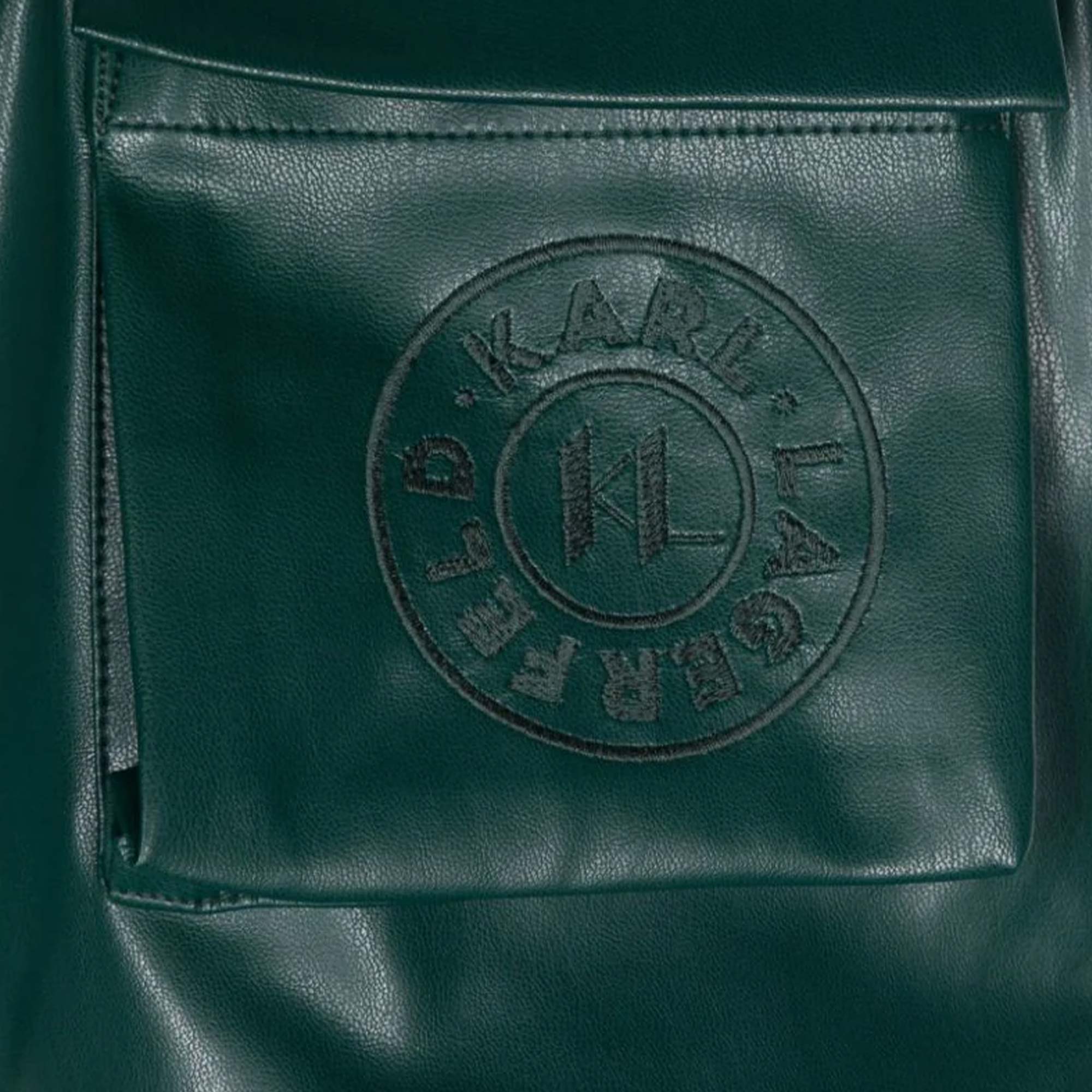 Shorts in ecopelle verdi con tasche - annameglio.com abbigliamento moda