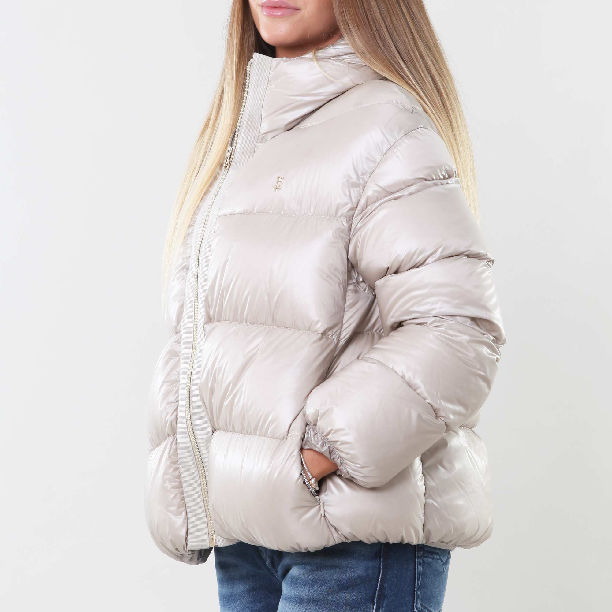 Piumino cappa avorio in light nylon - annameglio.com abbigliamento moda