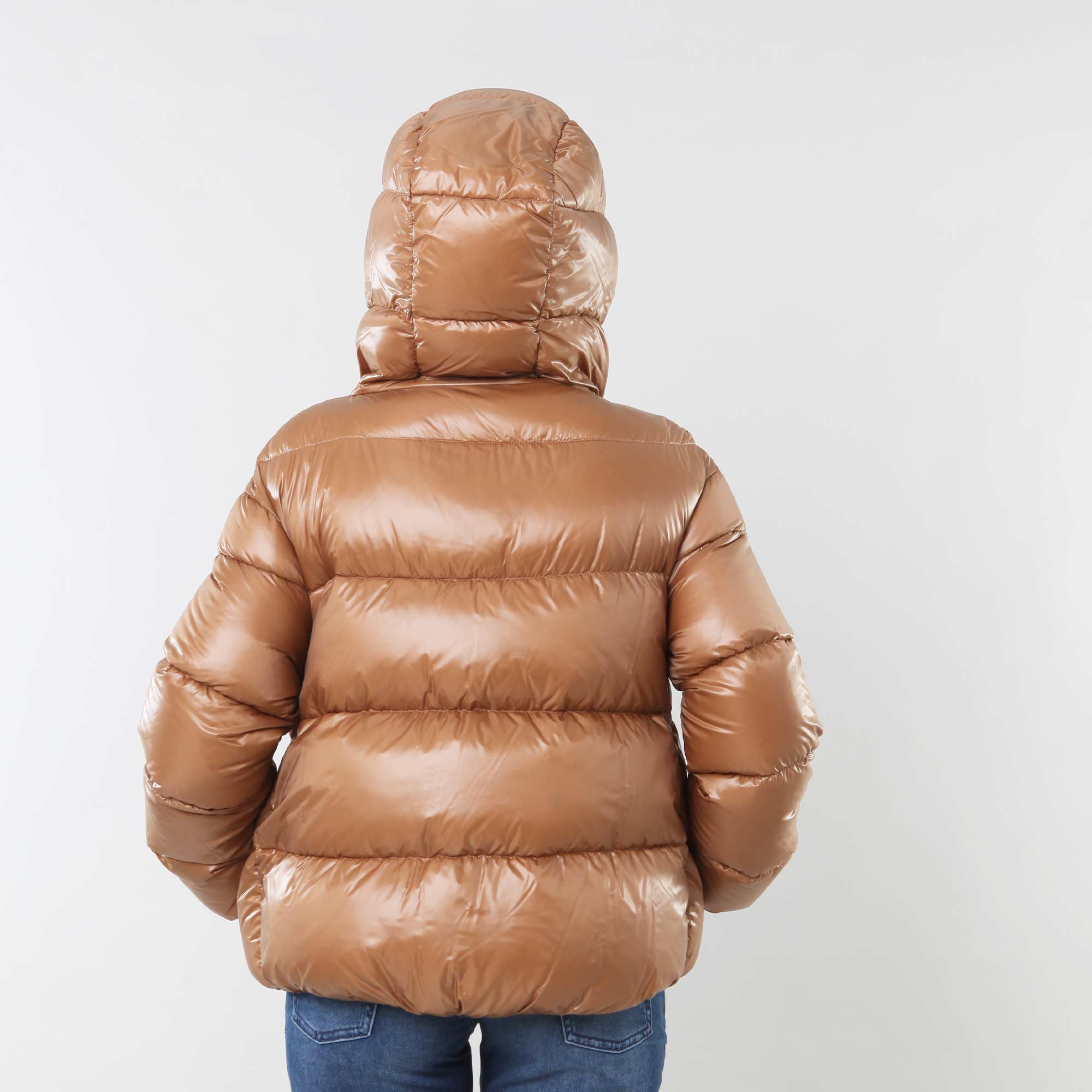 Piumino cappa cammello in light nylon - annameglio.com abbigliamento moda