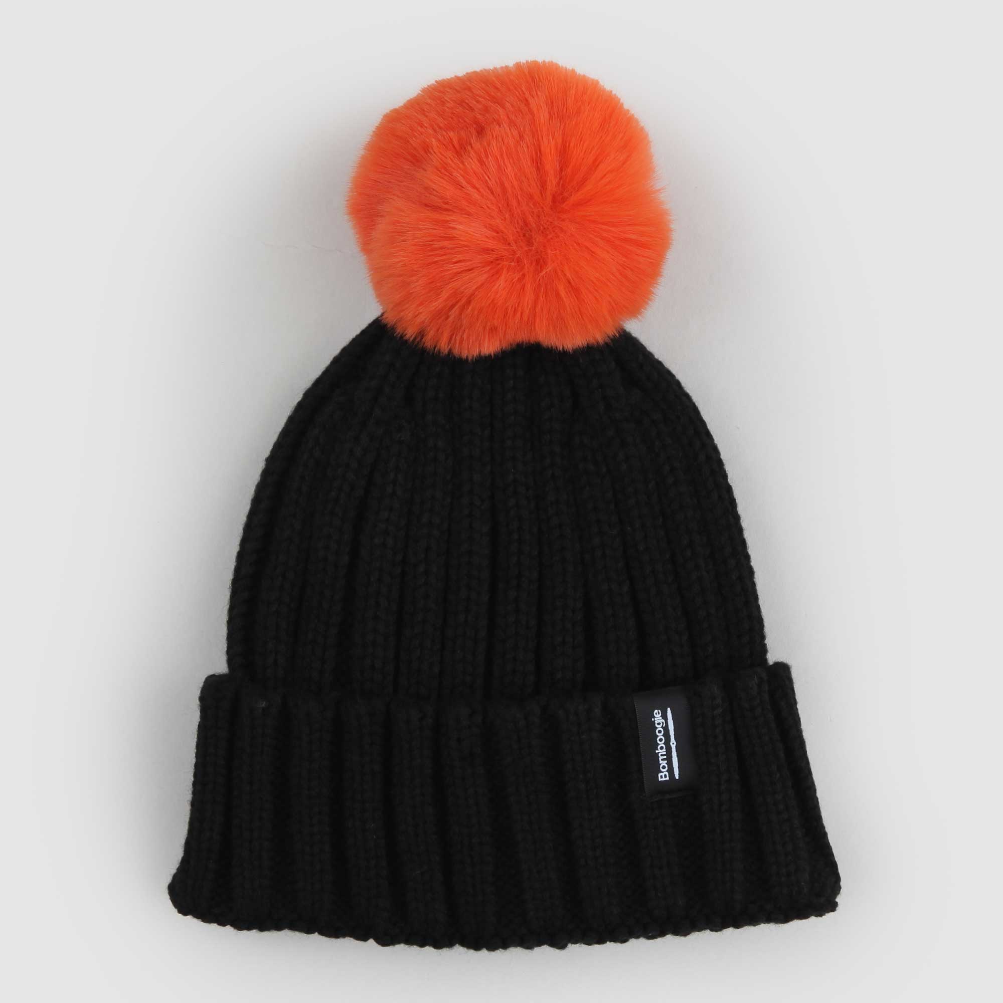 Cappello Nero Con Pon Pon Bomboogie - annameglio.com abbigliamento moda