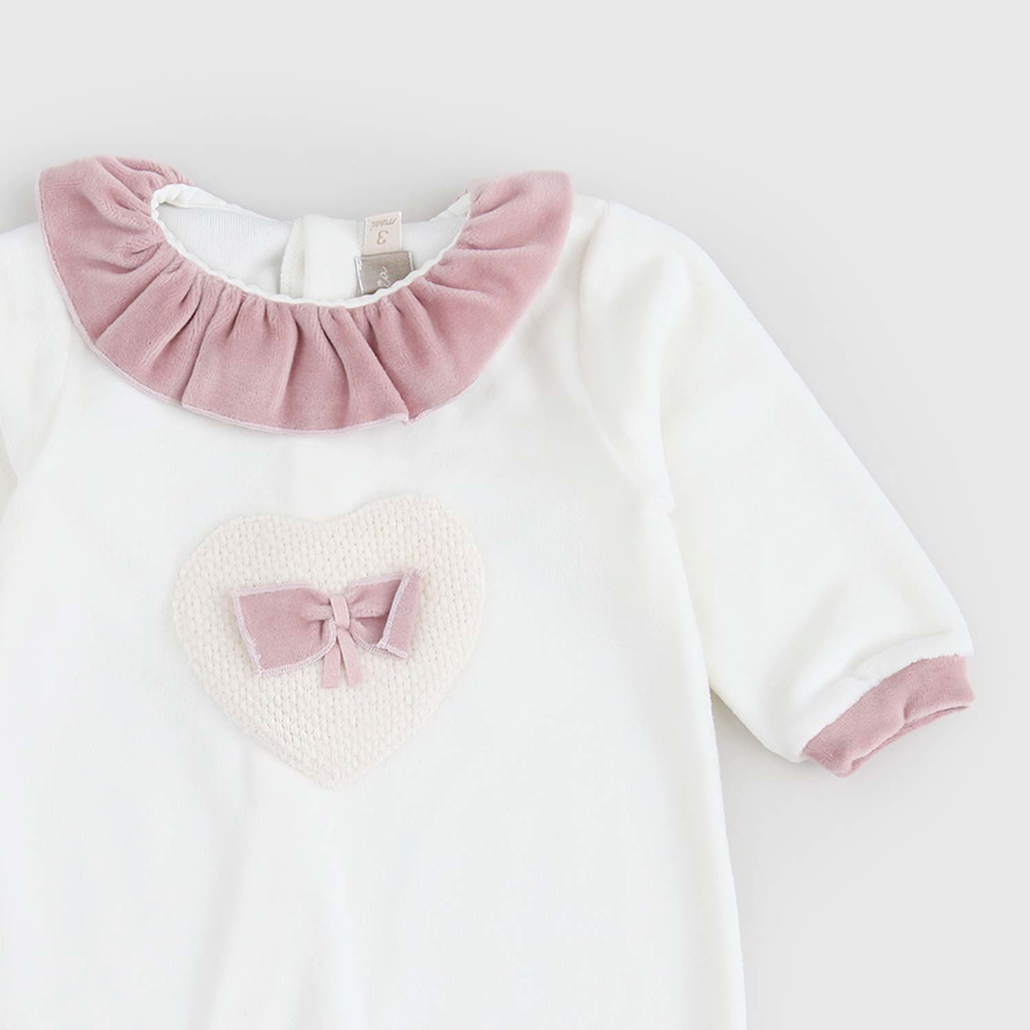 Tutina in Ciniglia Bianca con Dettagli Rosa - annameglio.com abbigliamento moda