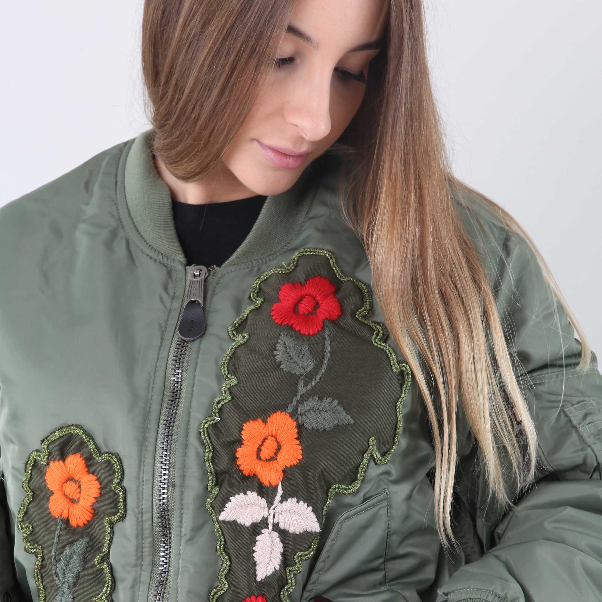 Giacca Verde con Ricamo Floreale - annameglio.com abbigliamento moda