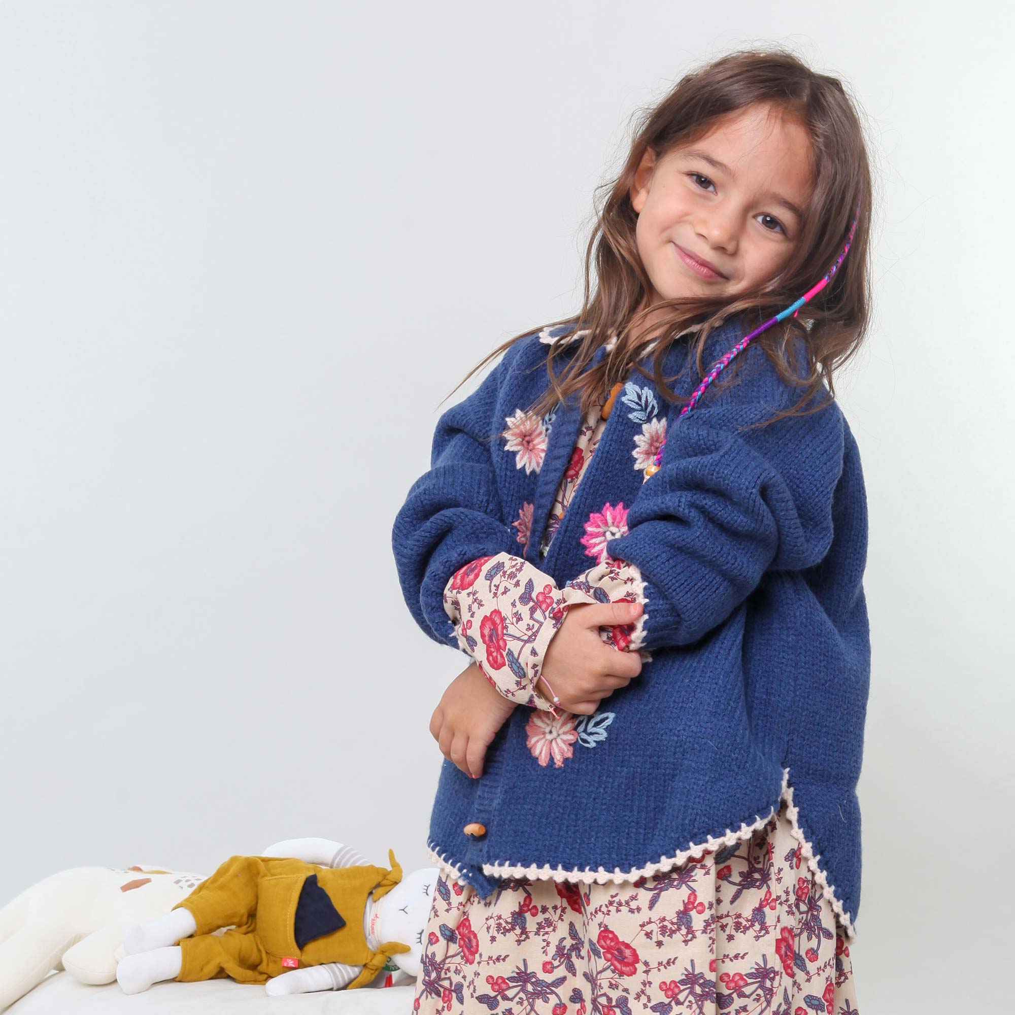 Pullover blu con fantasia floreale - annameglio.com abbigliamento moda