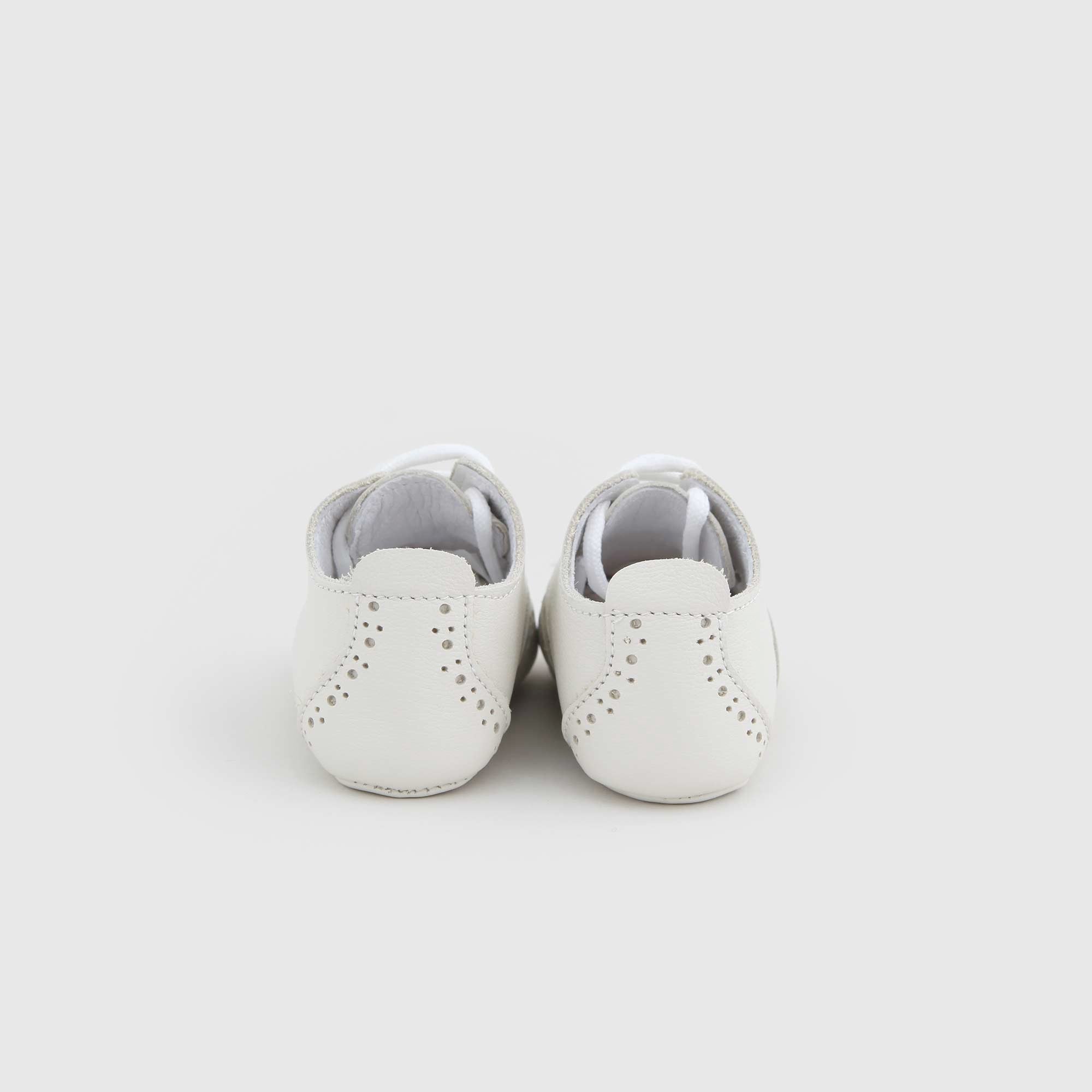 Scarpina Derby Bianca Lana Firmata Colibri - annameglio.com abbigliamento moda