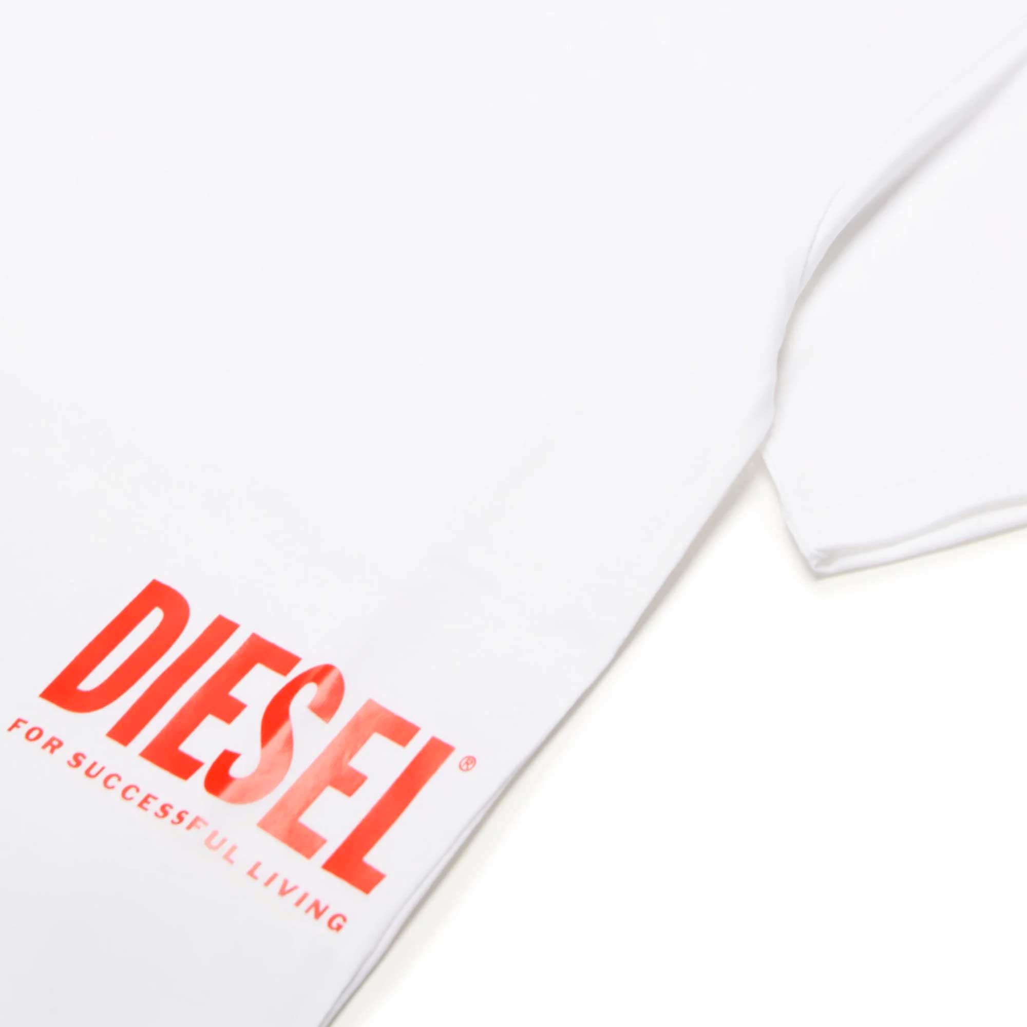 T-shirt Bianca Unisex Firmata DIESEL - annameglio.com abbigliamento moda