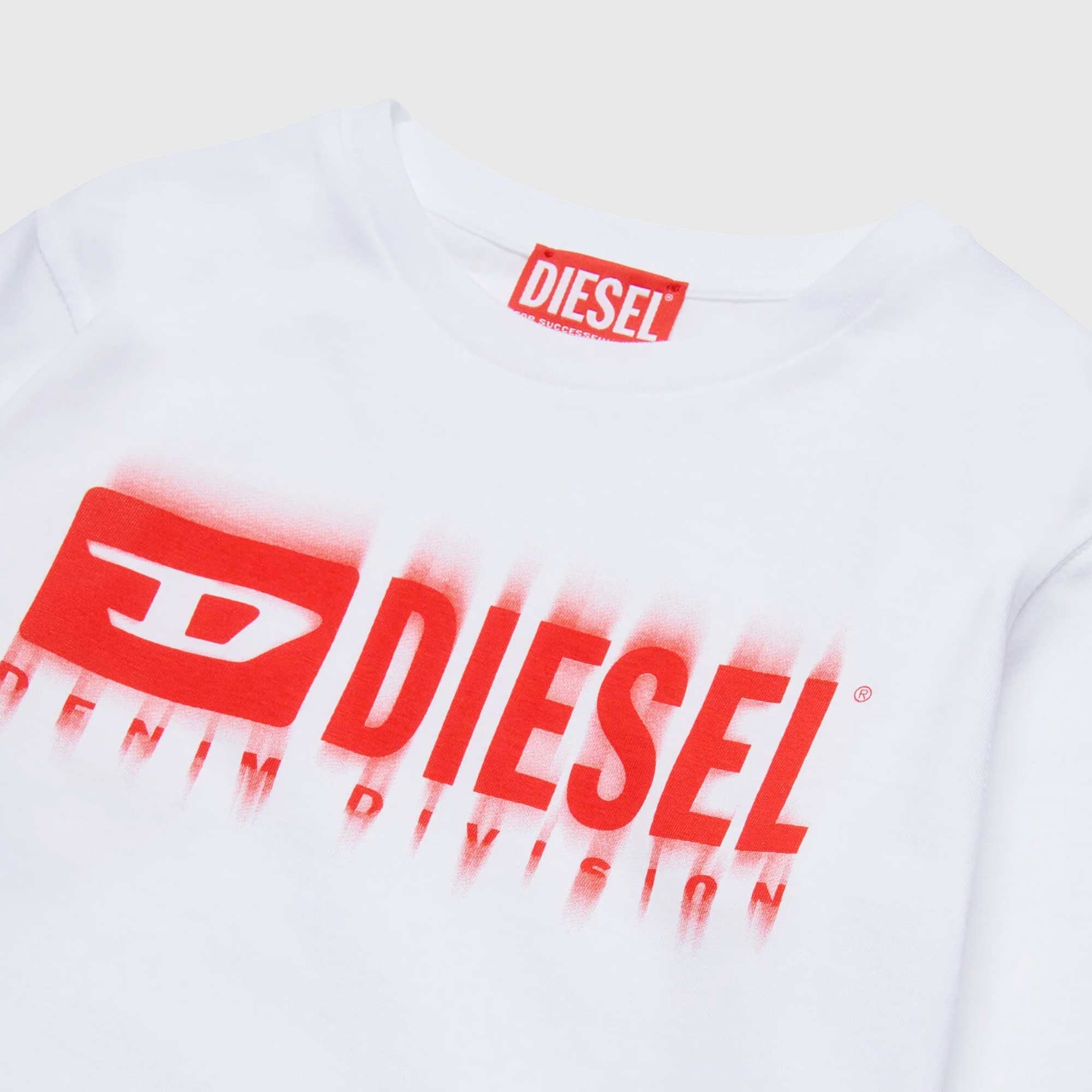 T-Shirt Bianca Firmata Diesel - annameglio.com abbigliamento moda