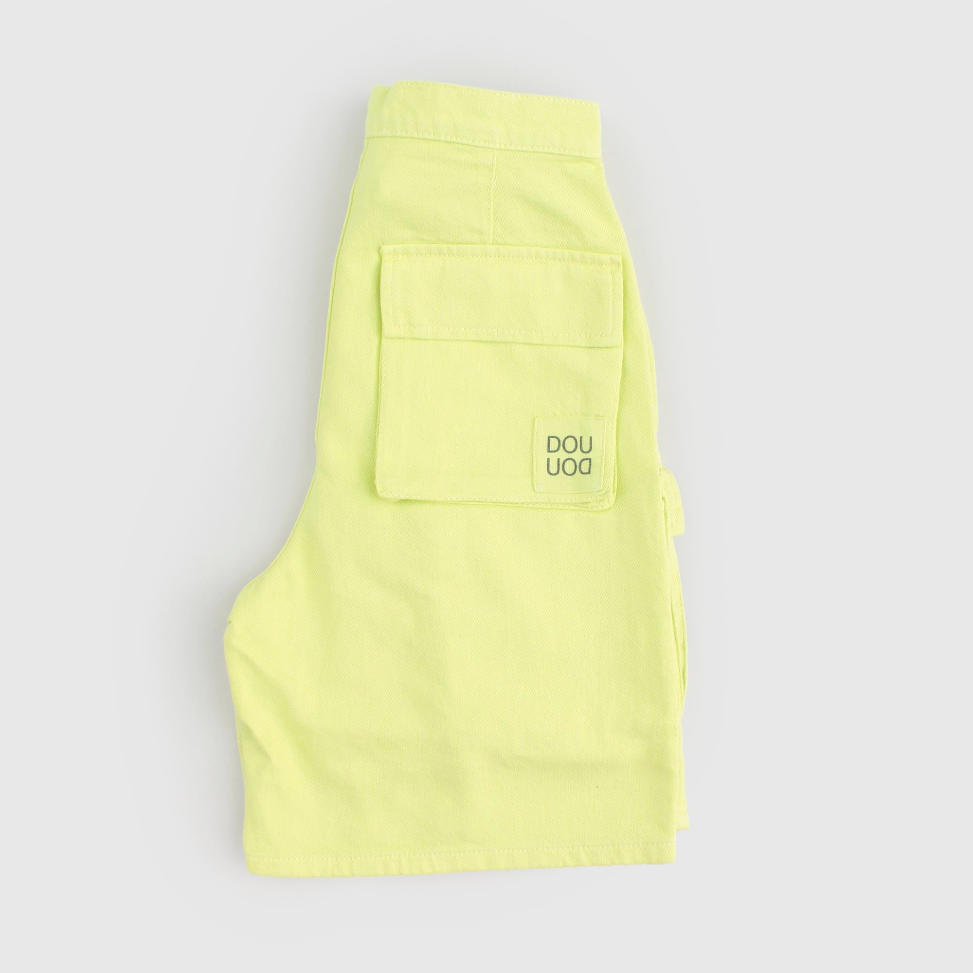 Bermuda Giallo Fluo Firmato DOUUOD - annameglio.com abbigliamento moda