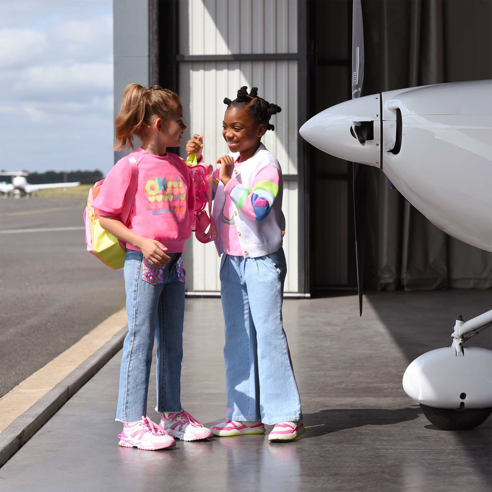 T-shirt Rosa A Maniche Corte Firmata BILLIEBLUSH - annameglio.com abbigliamento moda