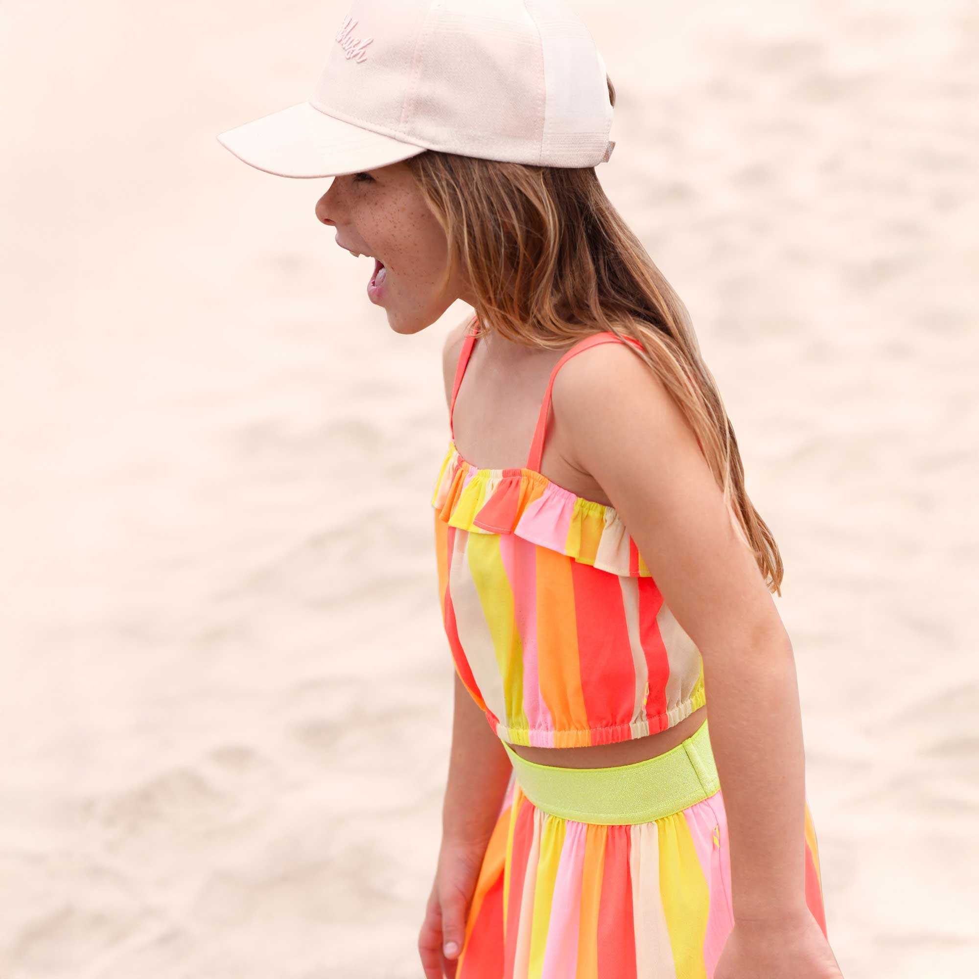 Cappello Metallizzato Ricamato Firmato BILLIEBLUSH - annameglio.com abbigliamento moda