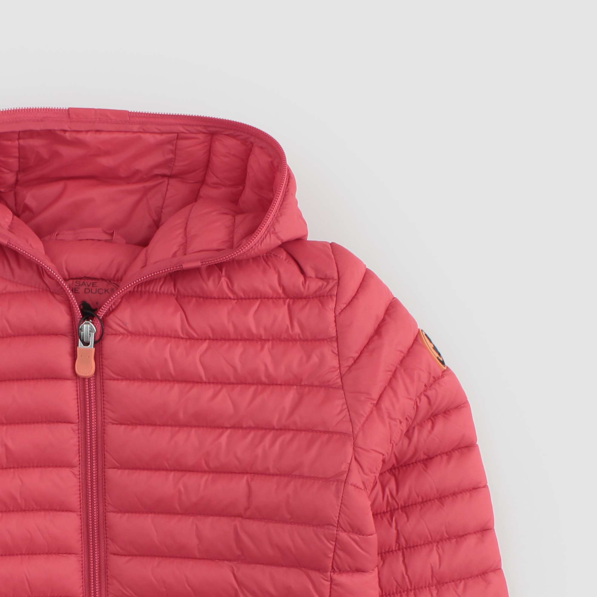 Giubbino Rosso Con Cappuccio Firmato SAVE THE DUCK - annameglio.com abbigliamento moda