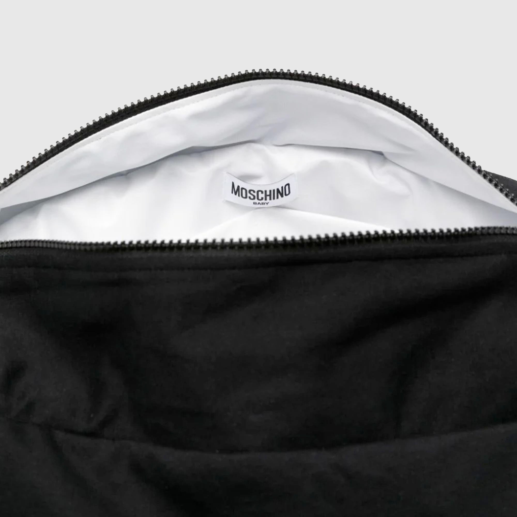 Borsa Fasciatoio Nera Firmata MOSCHINO - annameglio.com abbigliamento moda