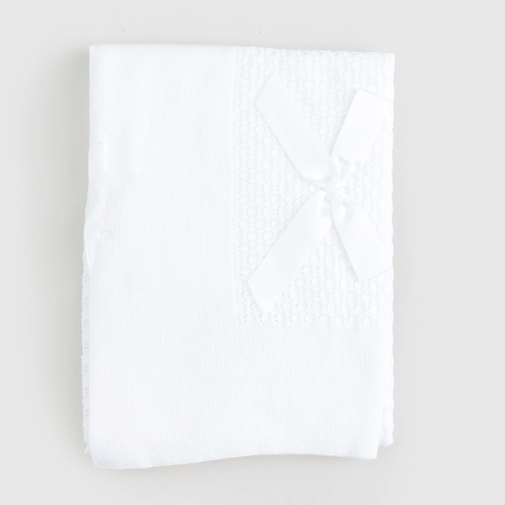 Copertina Bianca Firmata PECESA - annameglio.com abbigliamento moda