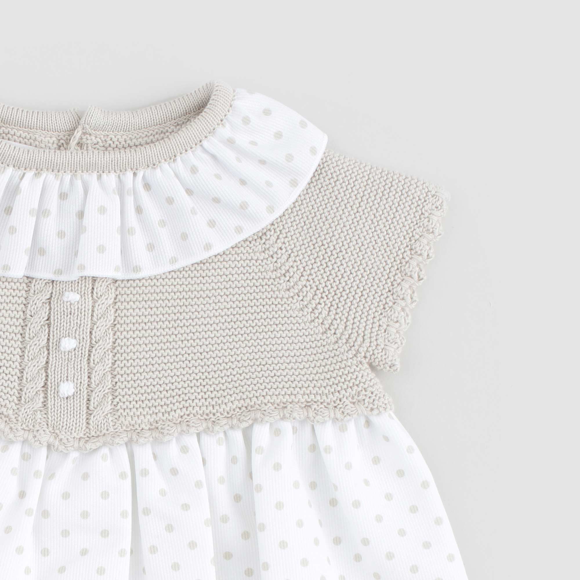 Abito Bianco E Beige Firmato PECESA - annameglio.com abbigliamento moda