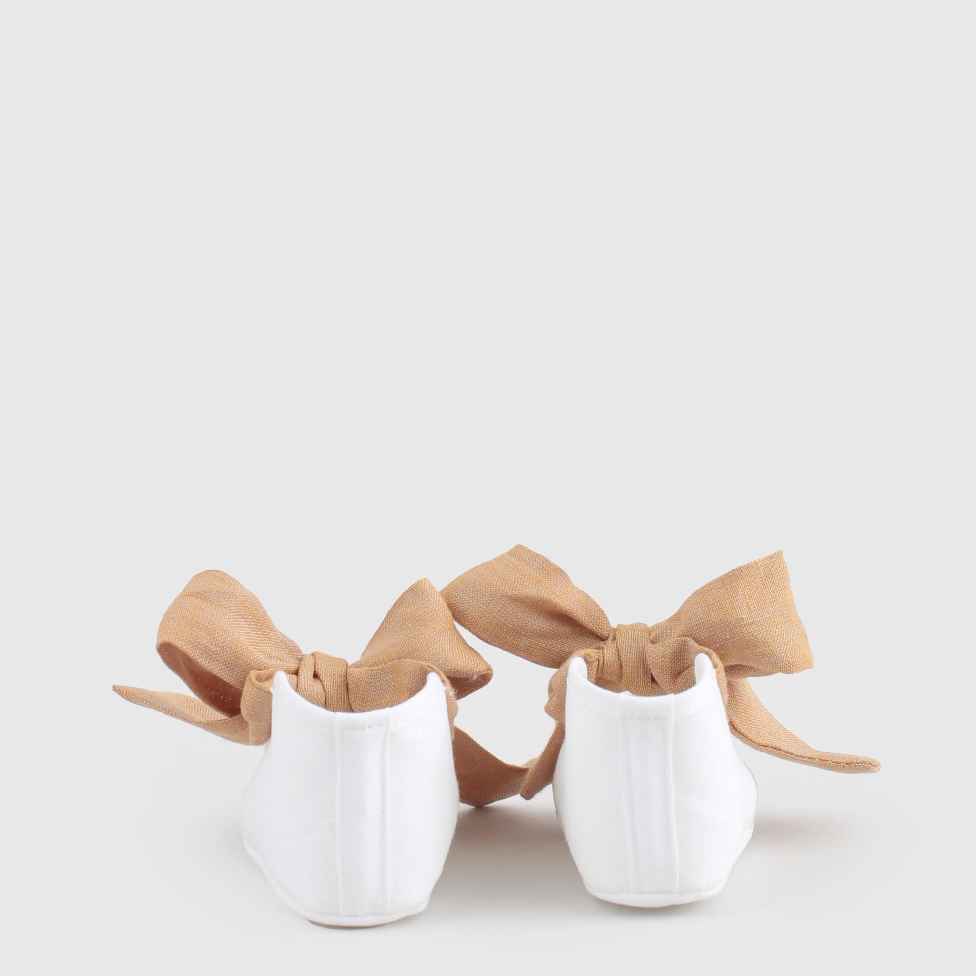 Scarpina Con Lacci a Fiocco Firmata COCCODE' - annameglio.com abbigliamento moda