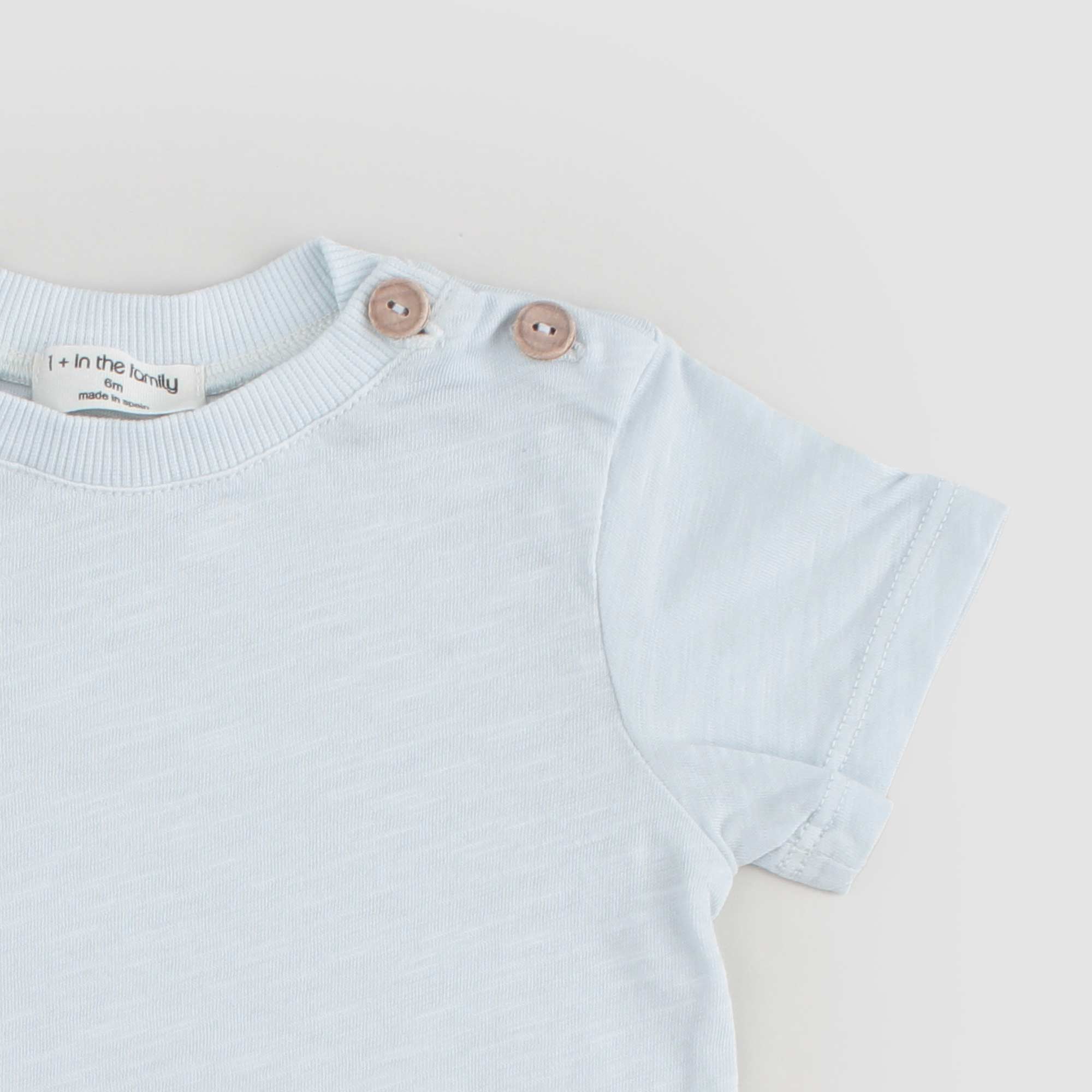 T-shirt Celeste Firmata ONE MORE IN THE FAMILY - annameglio.com abbigliamento moda