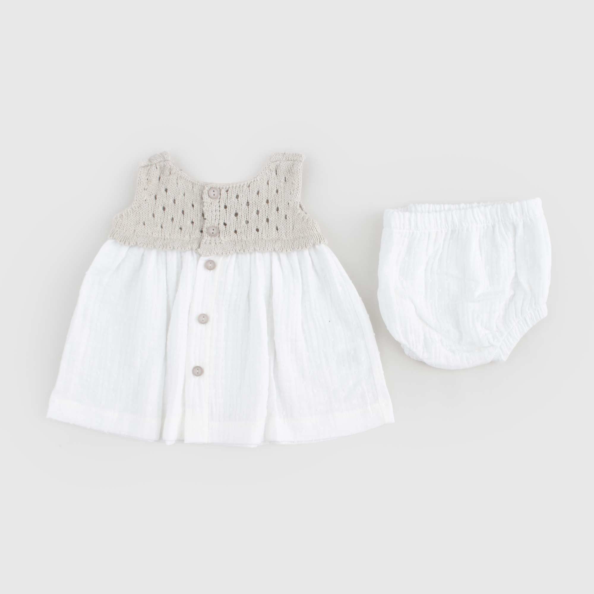 Abito bianco con corpino lavorato - annameglio.com abbigliamento moda