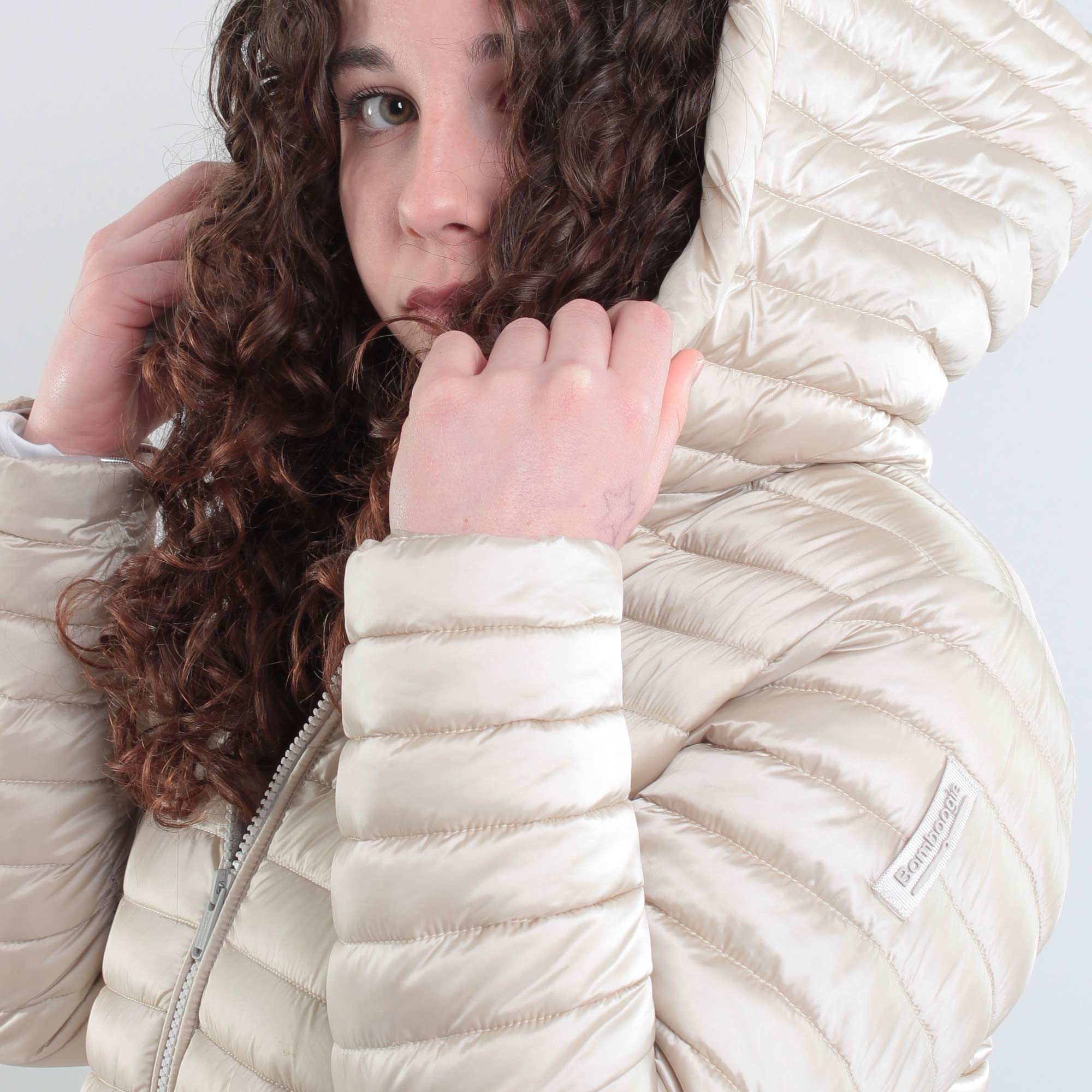Piumino Con Cappuccio Firmato BOMBOOGIE - annameglio.com abbigliamento moda