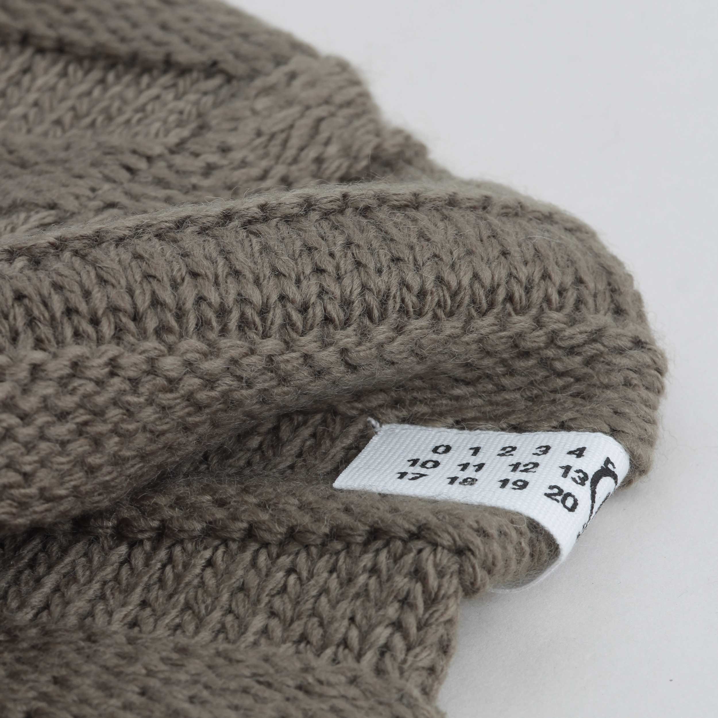 Maglioncino Verde Muschio Firmato MM6 - annameglio.com abbigliamento moda