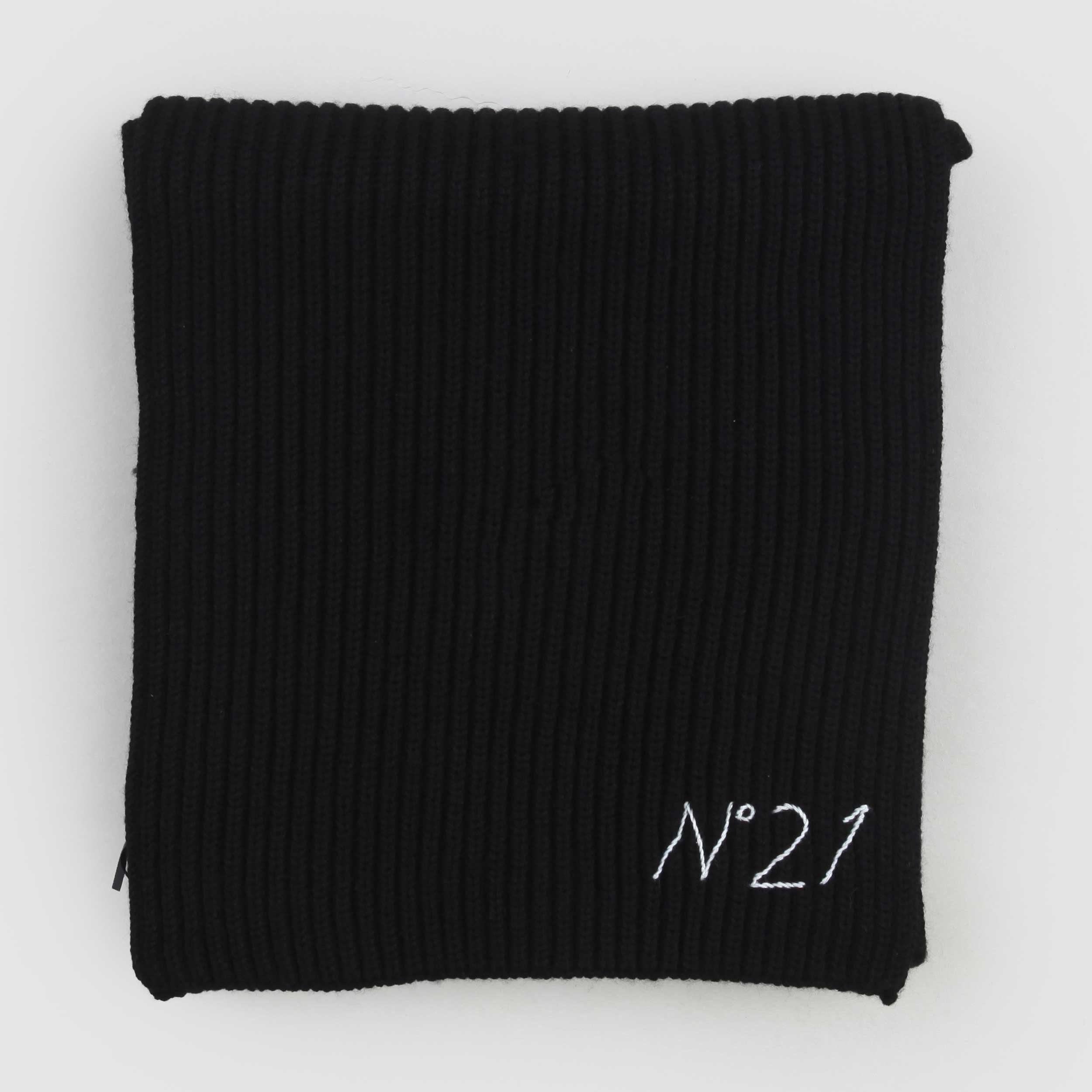 Sciarpa Nera Con Lavorazione A Coste Firmata N 21 - annameglio.com abbigliamento moda