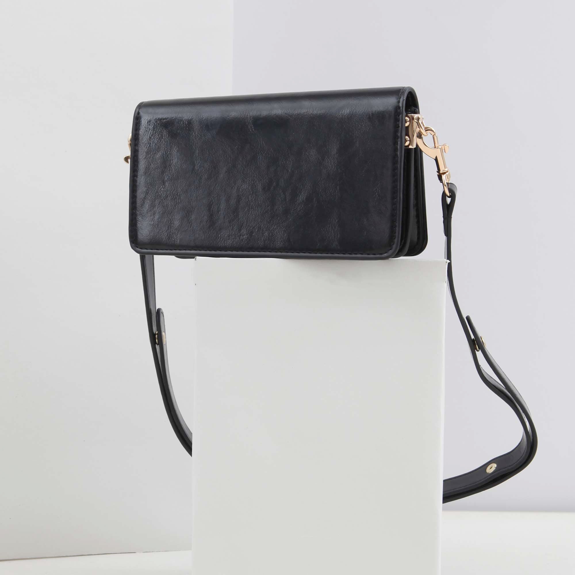 Borsa A Spalla Nera Firmata N 21 - annameglio.com abbigliamento moda