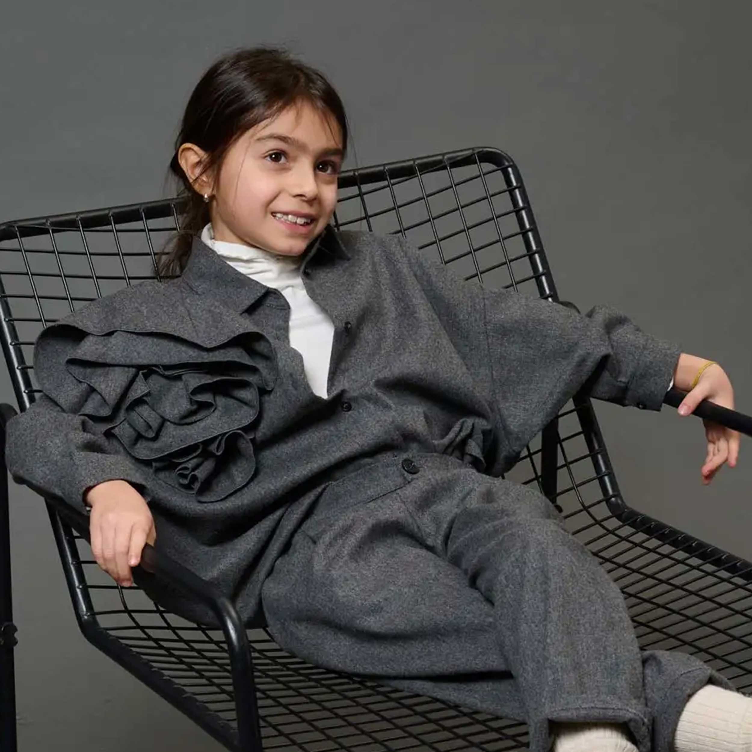 DOUUOD Grey Shirt with Ruffles