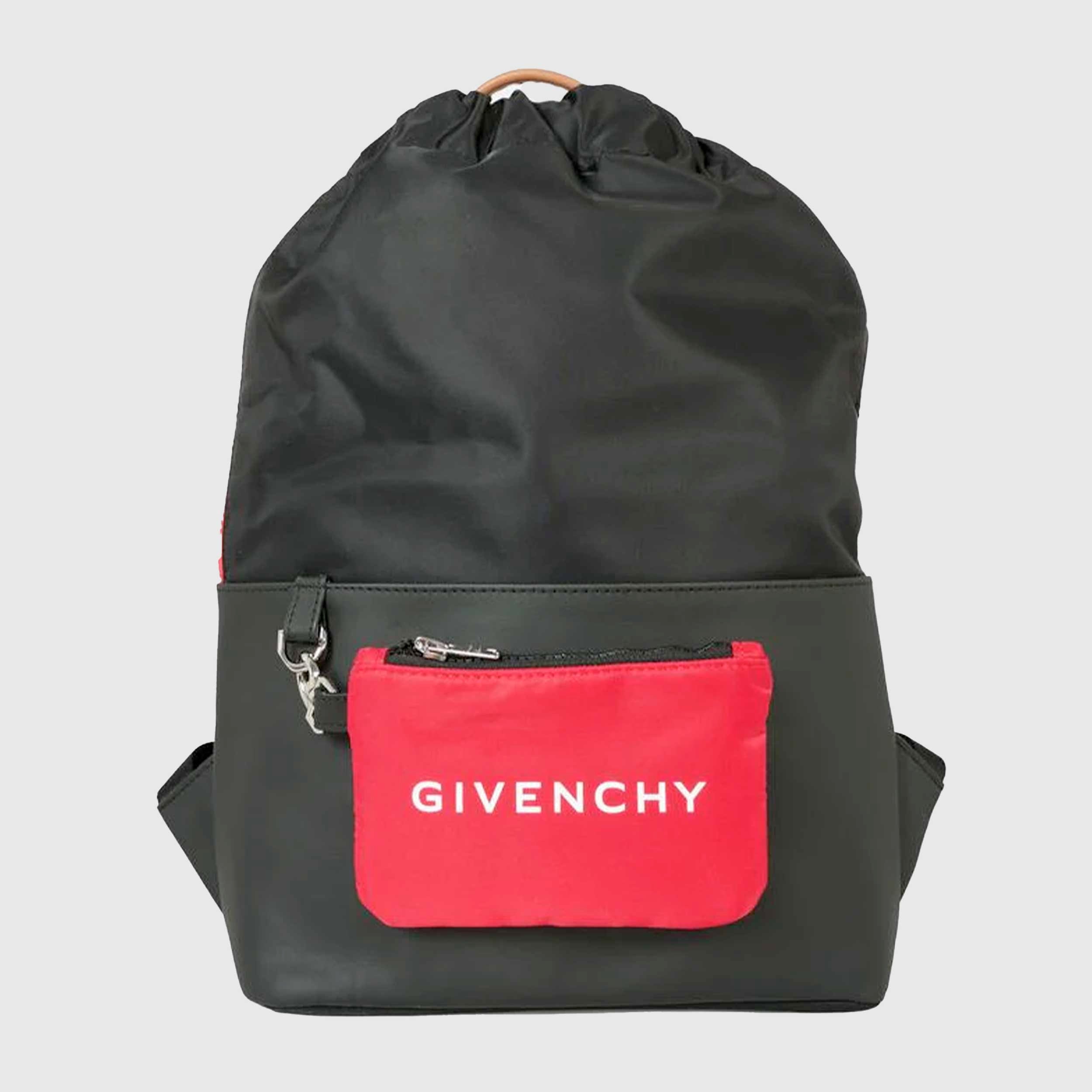 Zaino Nero Con Patches Firmato GIVENCHY - annameglio.com abbigliamento moda