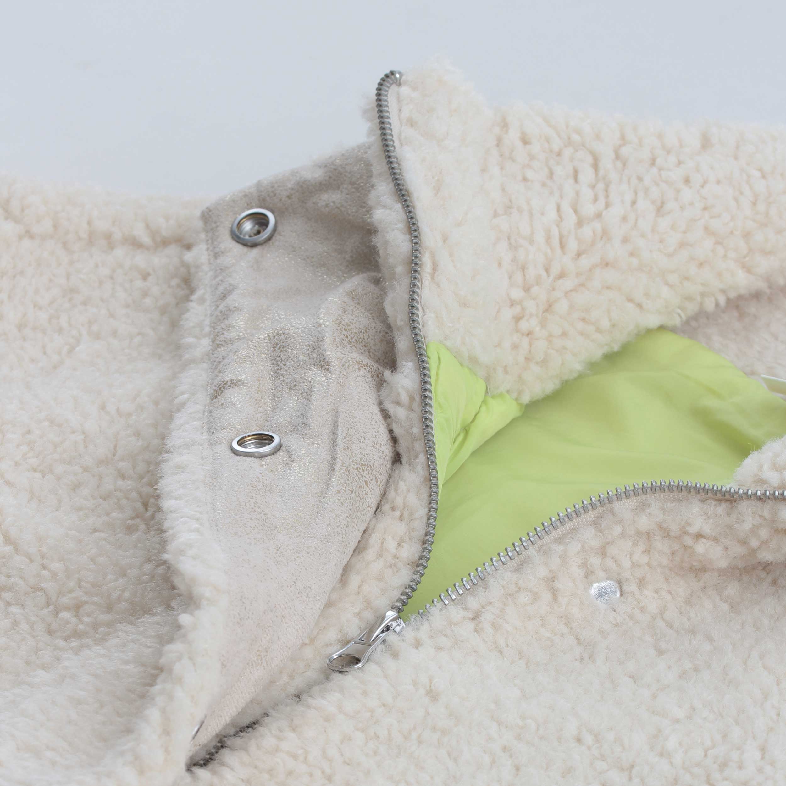 Giacca Beige Oversize Firmata AMERICAN OUTFITTERS - annameglio.com abbigliamento moda