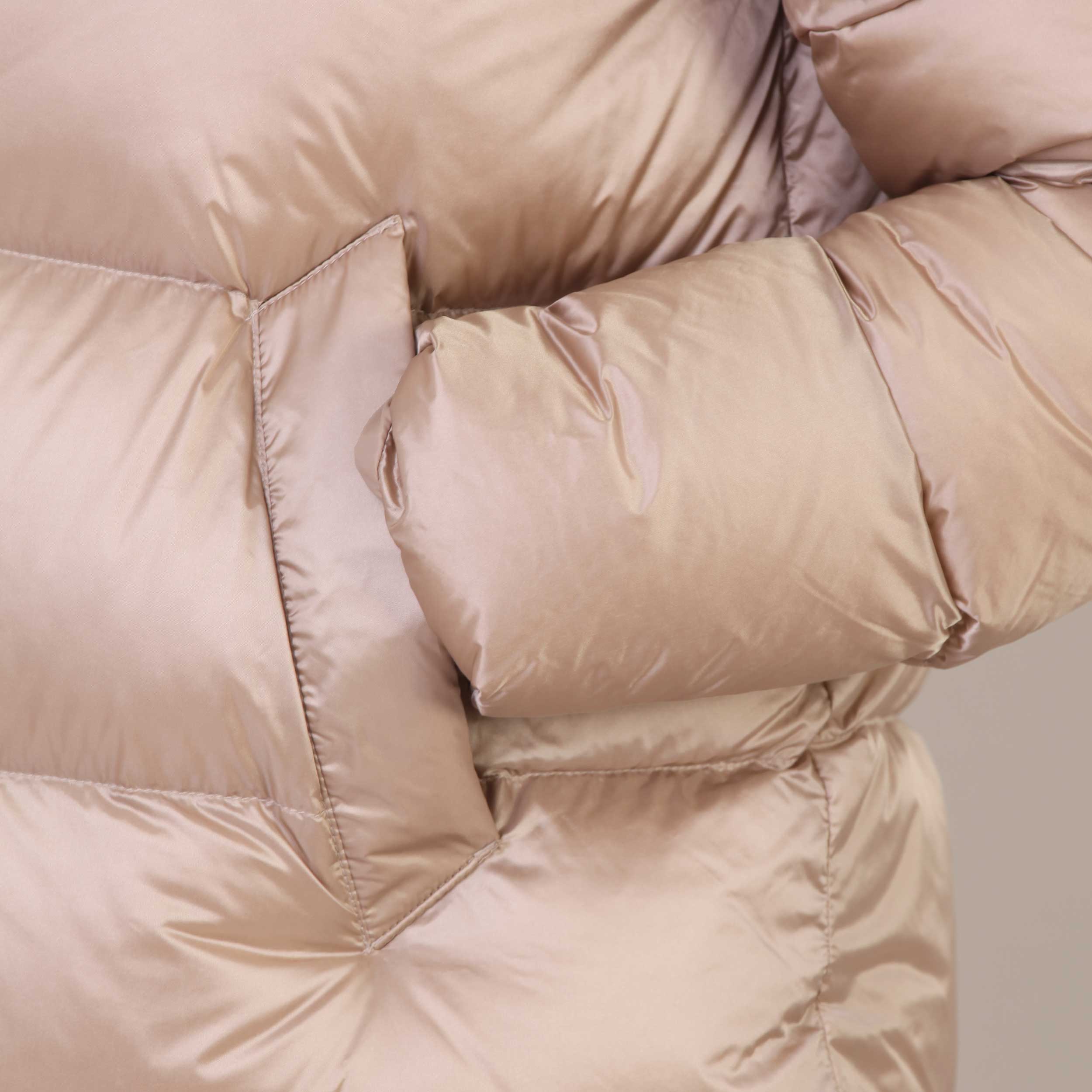 Piumino Lungo Geneva Firmato BOMBOOGIE - annameglio.com abbigliamento moda