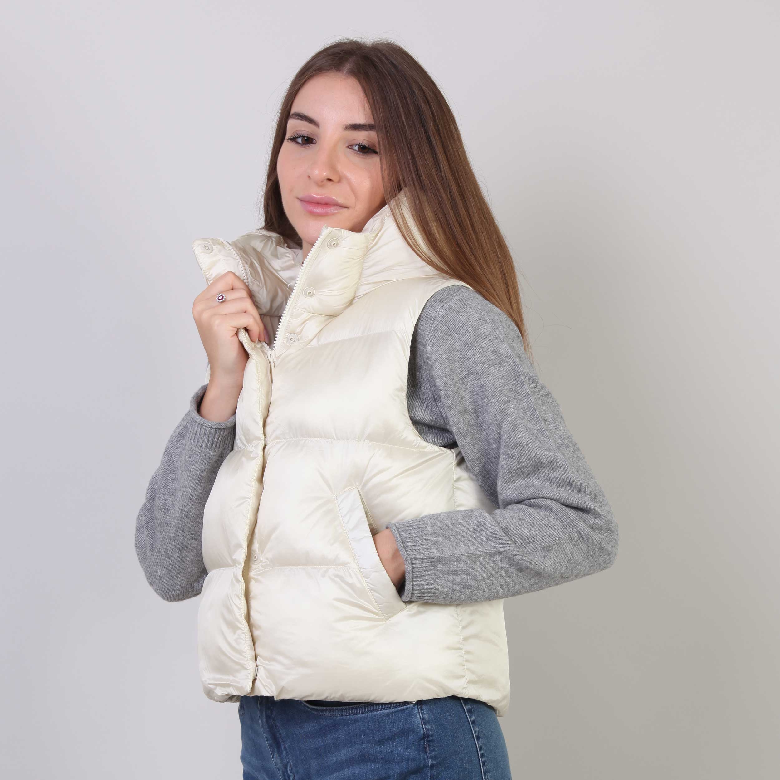 Smanicato Bianco Ottawa Firmato BOMBOOGIE - annameglio.com abbigliamento moda